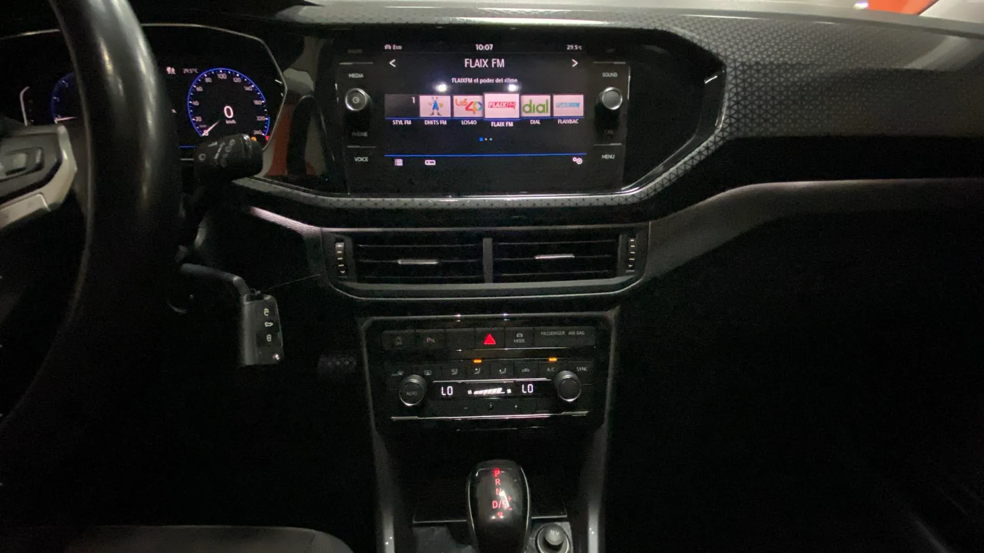 Volkswagen T-Cross Sport 1.5 TSI DSG - foto 12