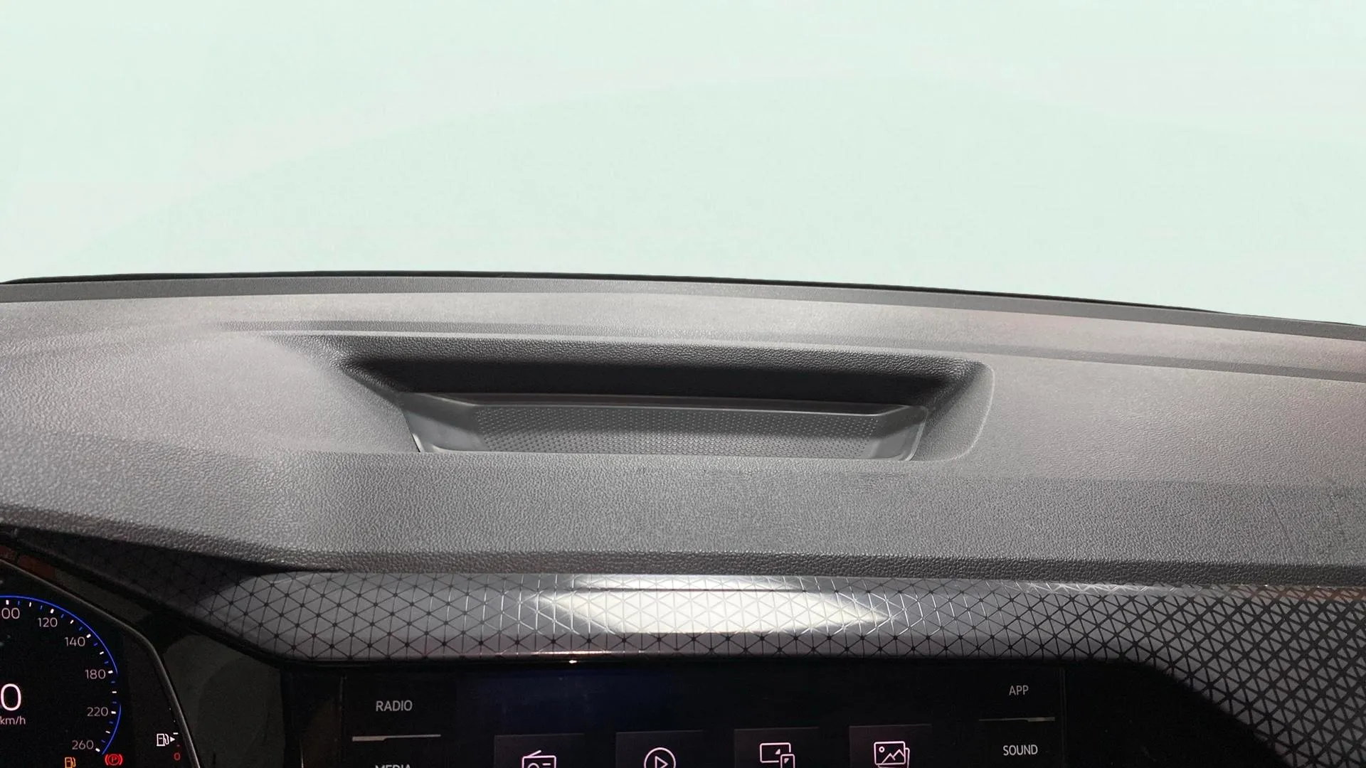 Volkswagen T-Cross Sport 1.5 TSI DSG - foto 26