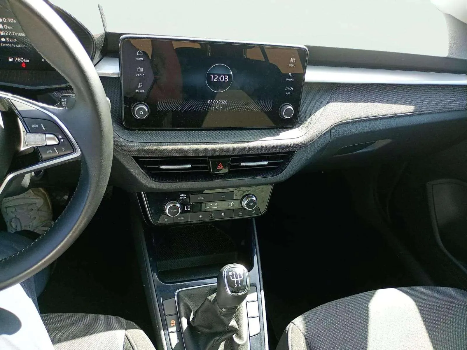 Škoda Fabia 1.0 TSI Selection - foto 15