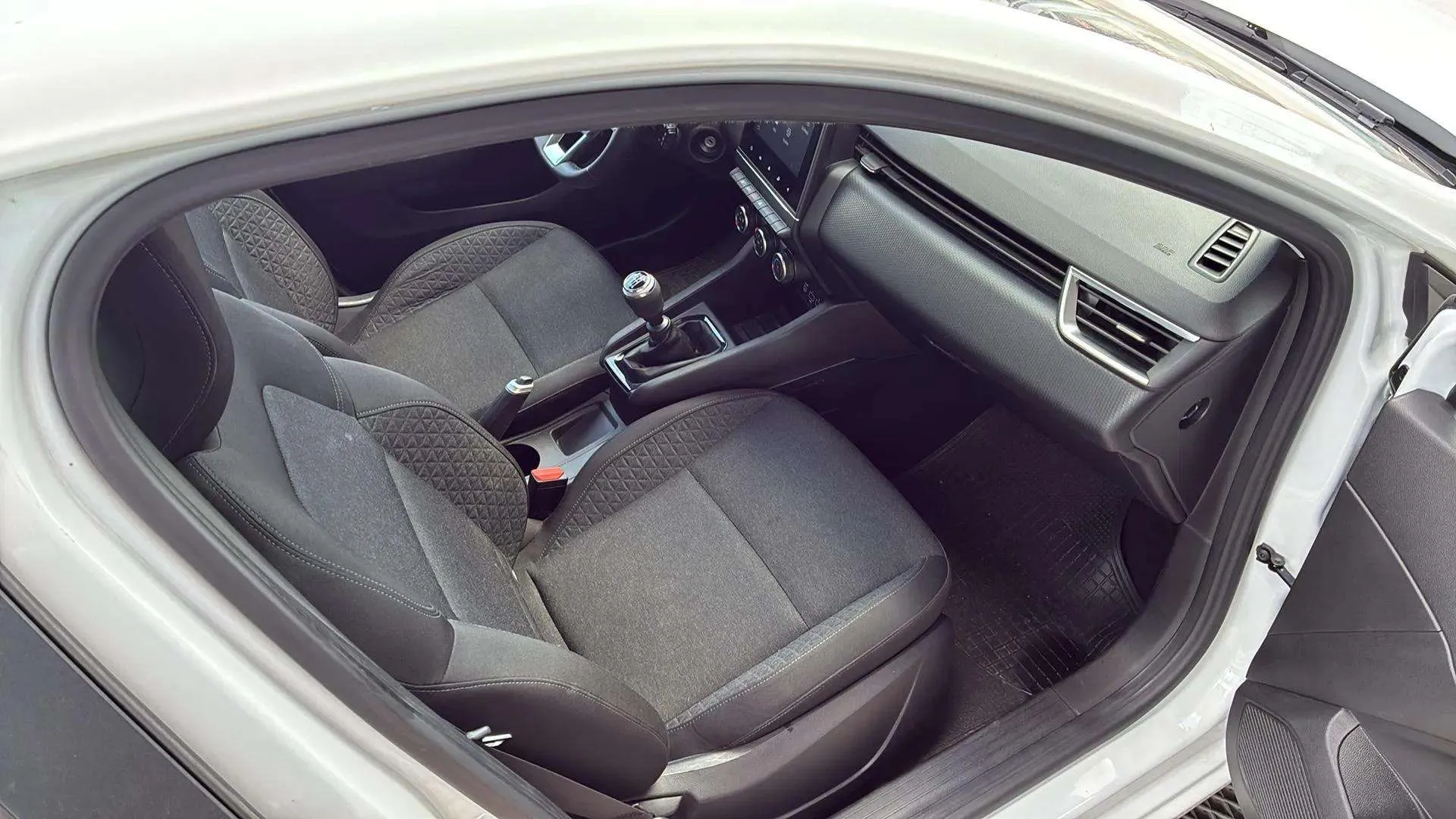Renault Clio Business Blue dCi - foto 9