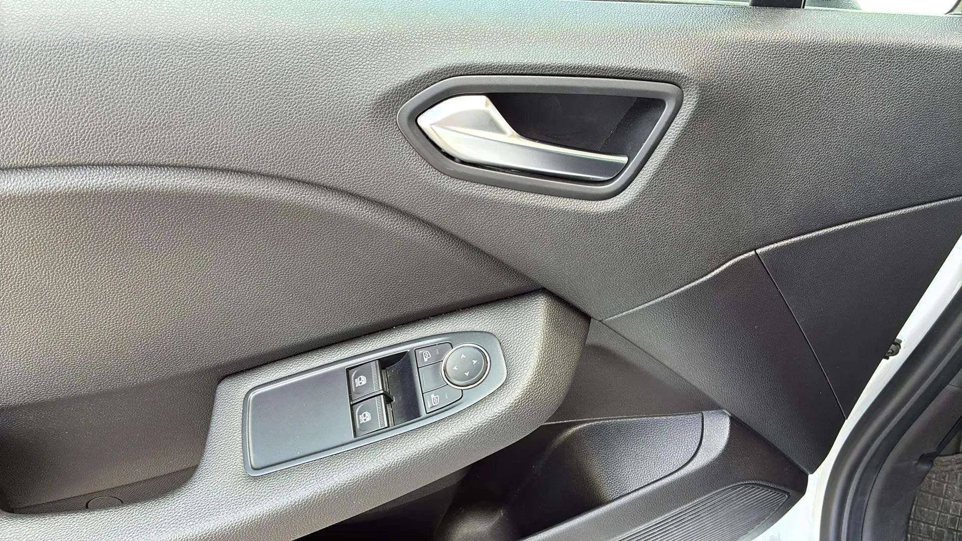 Renault Clio Business Blue dCi - foto 12