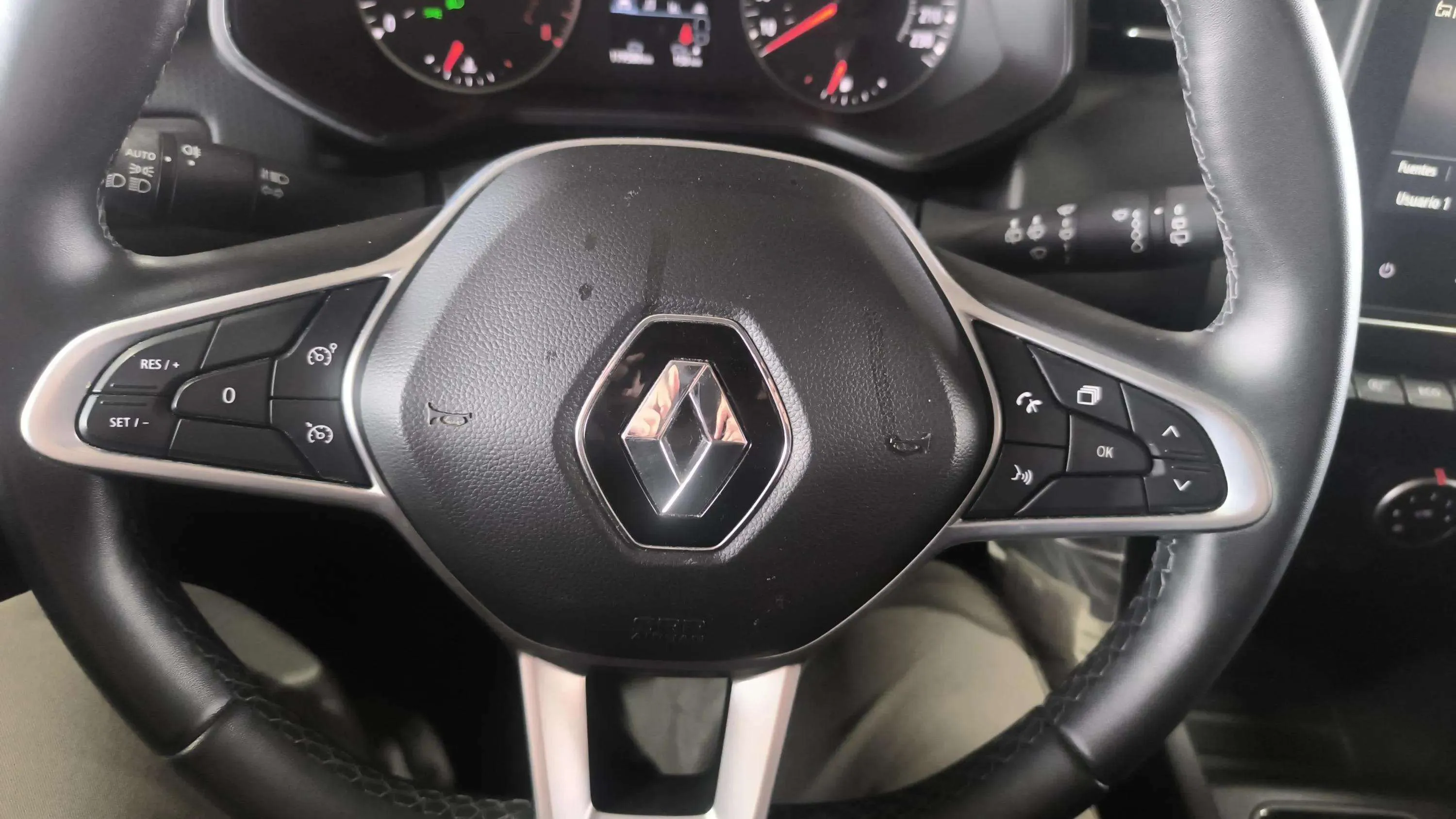Renault Clio Business TCe - foto 20