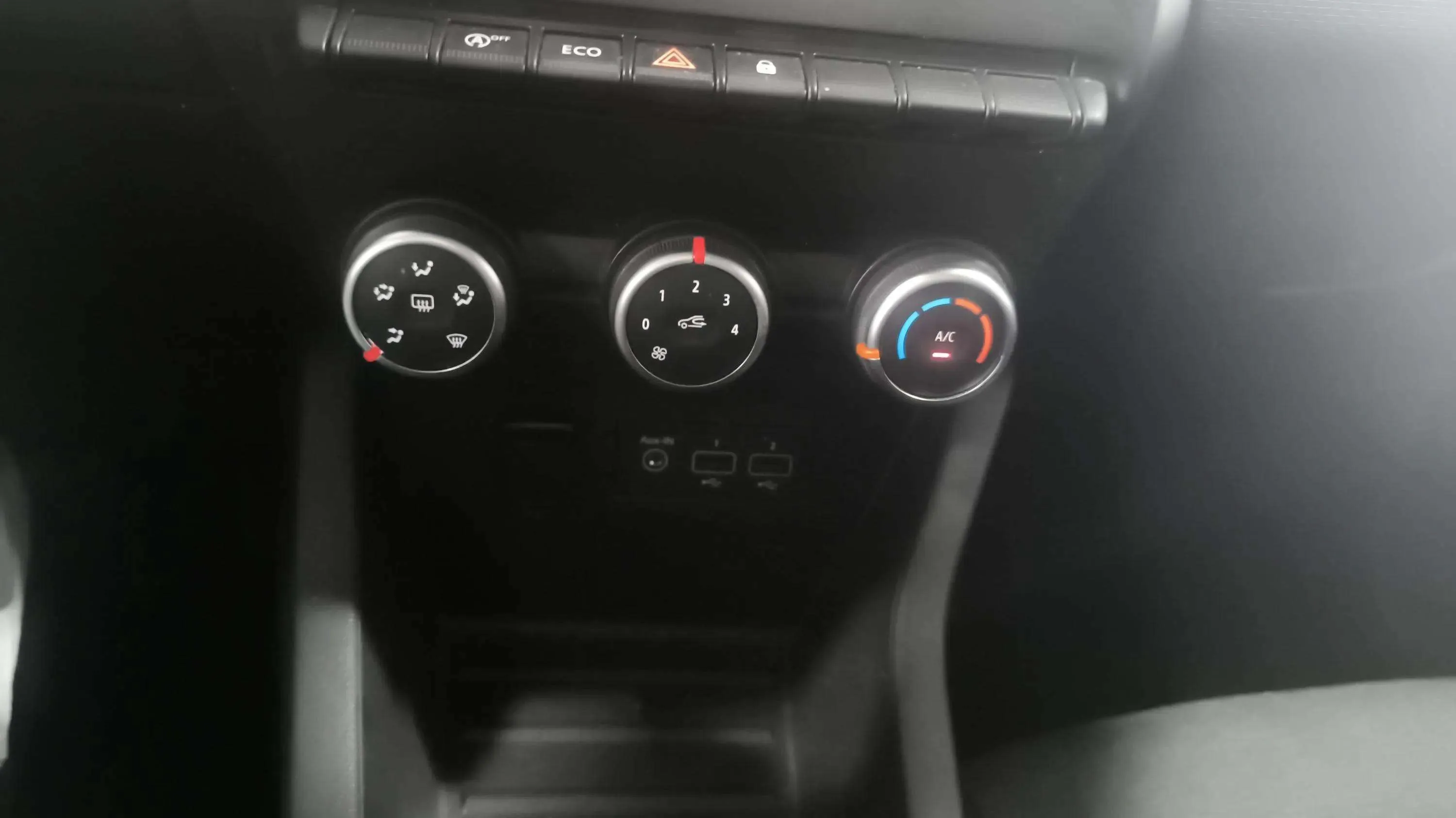 Renault Clio Business TCe - foto 21