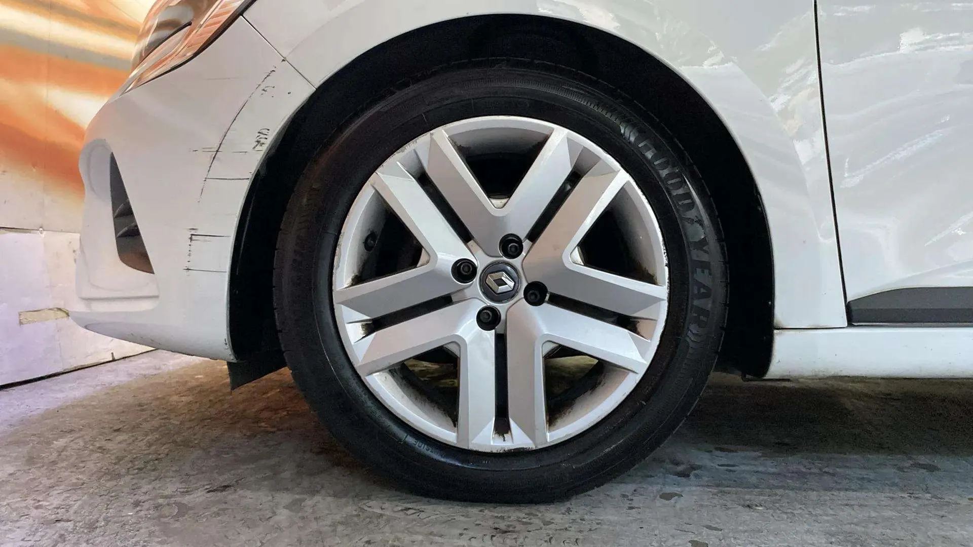 Renault Clio Intens TCe - foto 19