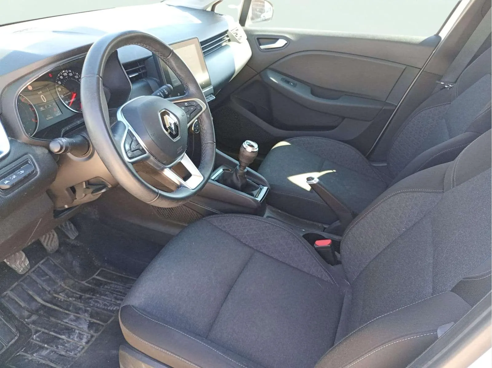 Renault Clio Intens TCe - foto 9