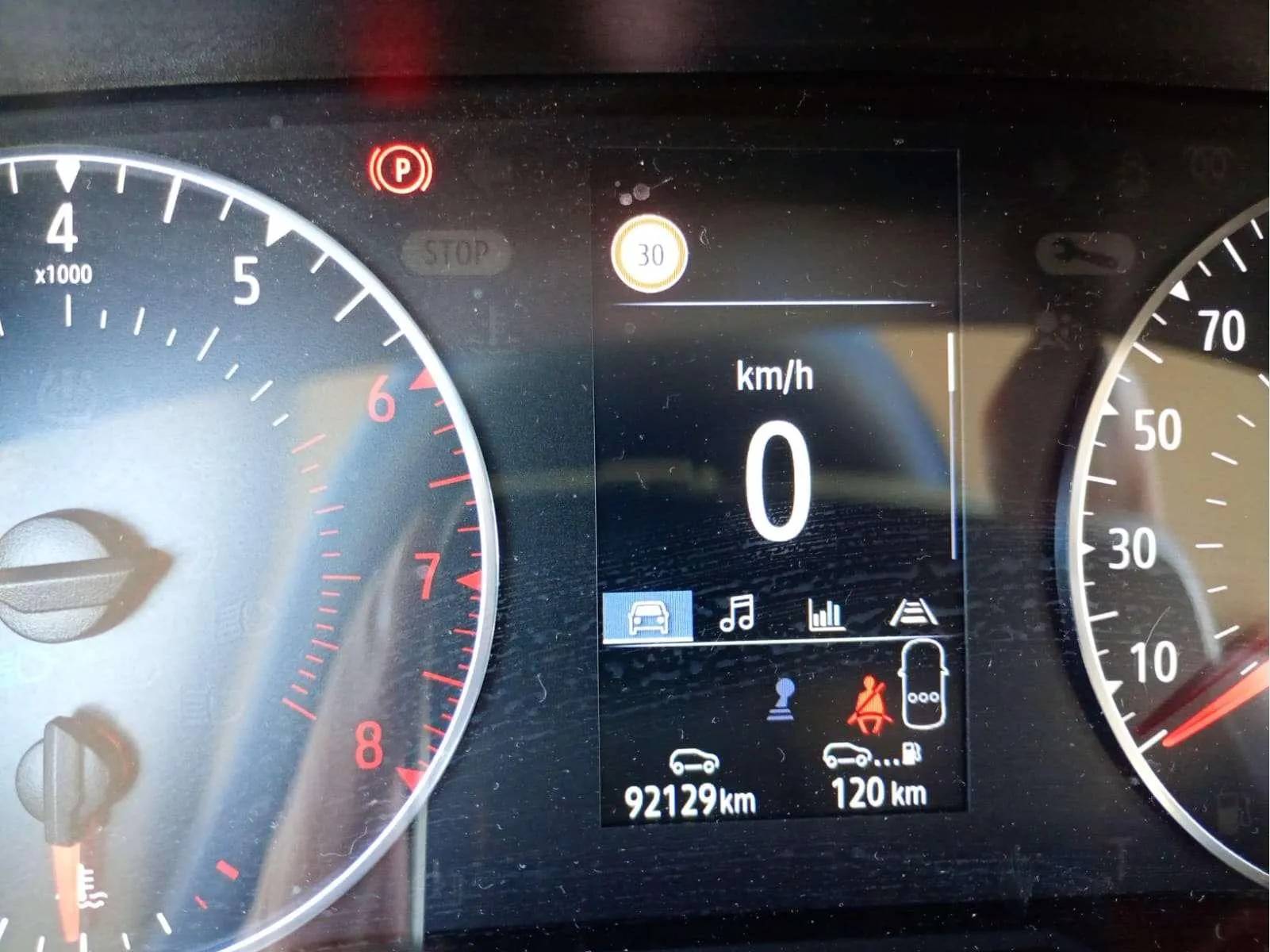 Renault Clio Intens TCe - foto 11