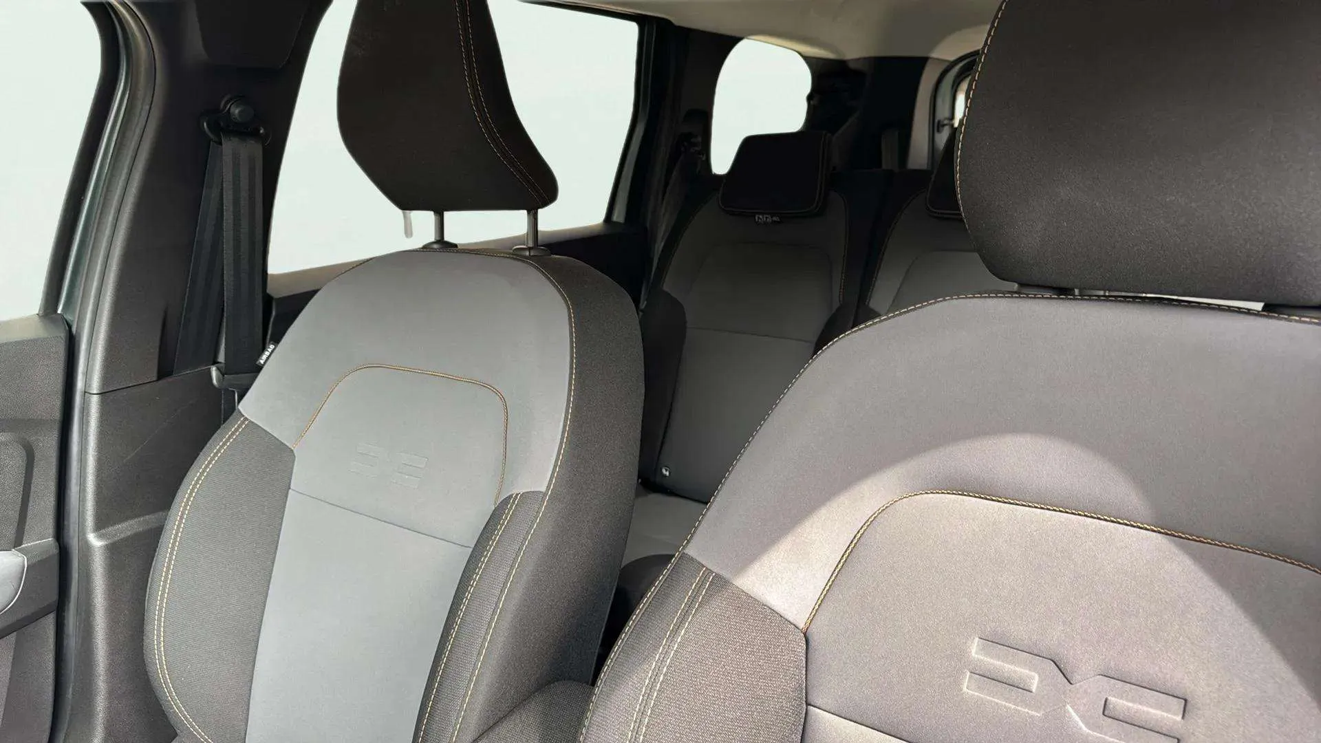 Dacia Jogger Extreme Go TCe 7 plazas - foto 20