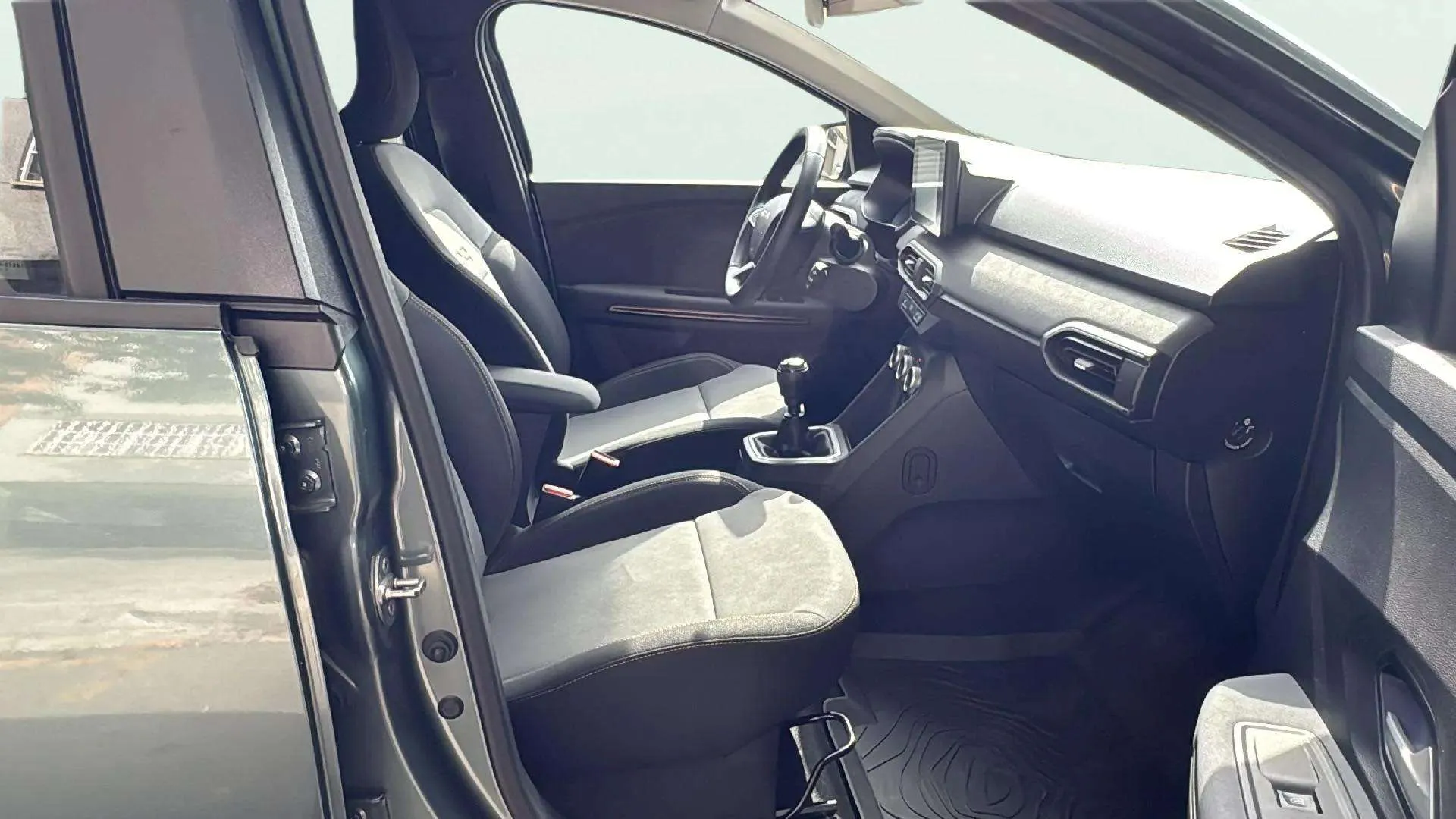 Dacia Jogger Extreme Go TCe 7 plazas - foto 13
