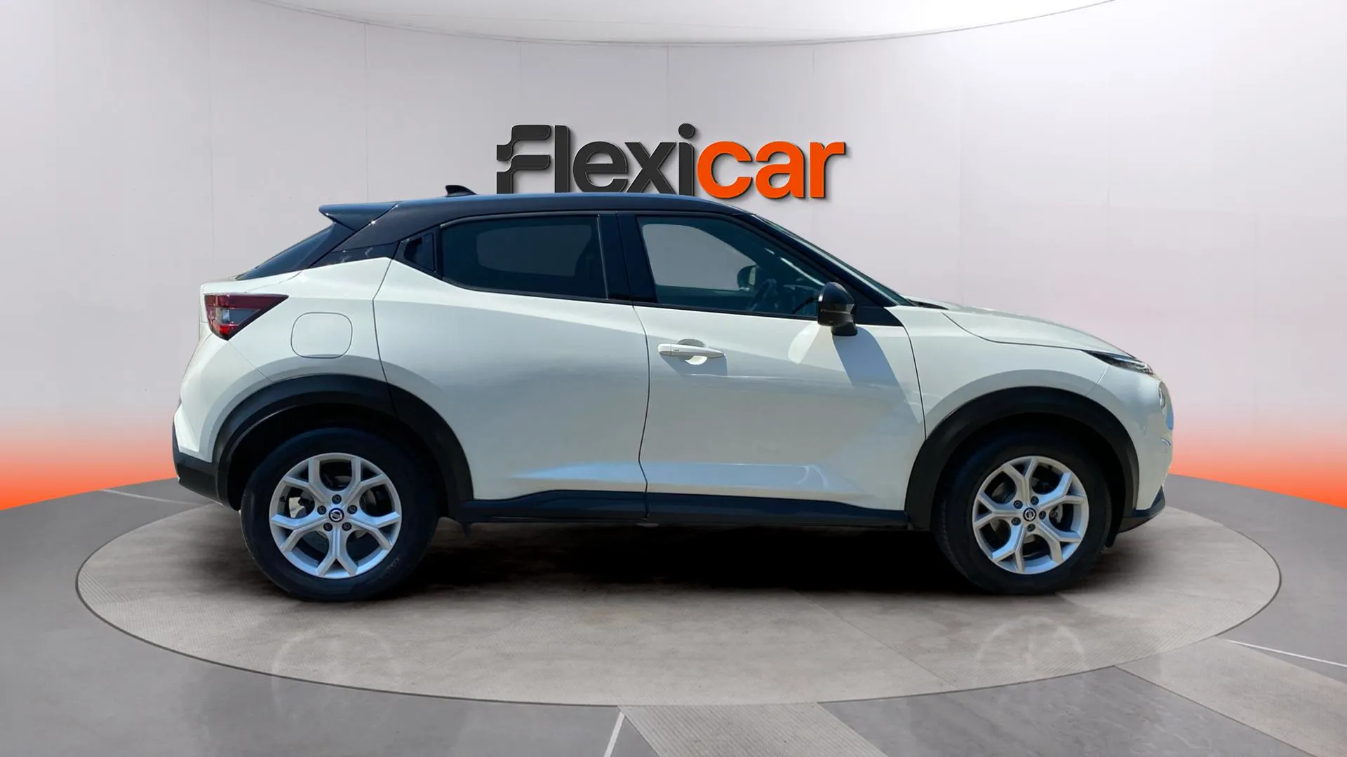 Nissan Juke DIG-T DCT Tekna - foto 7