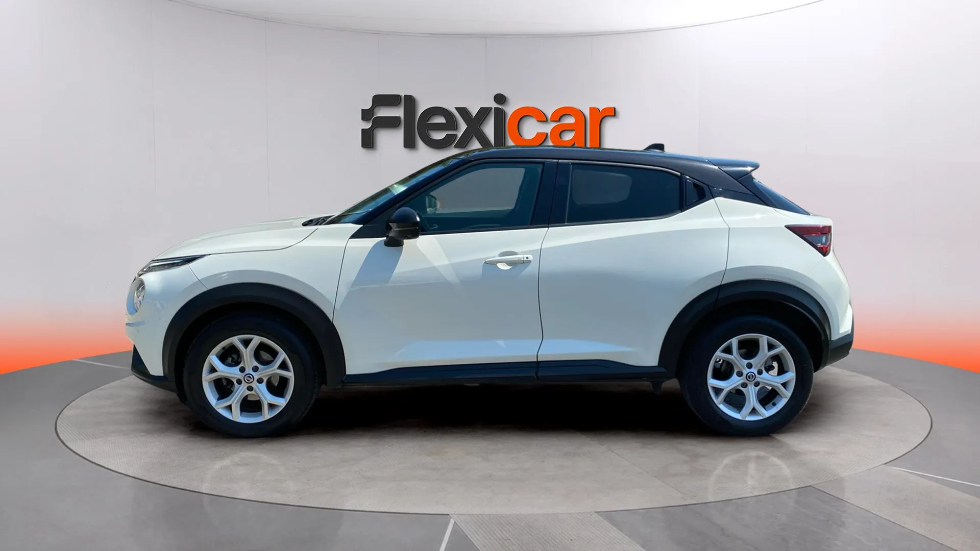 Nissan Juke DIG-T DCT Tekna - foto 3
