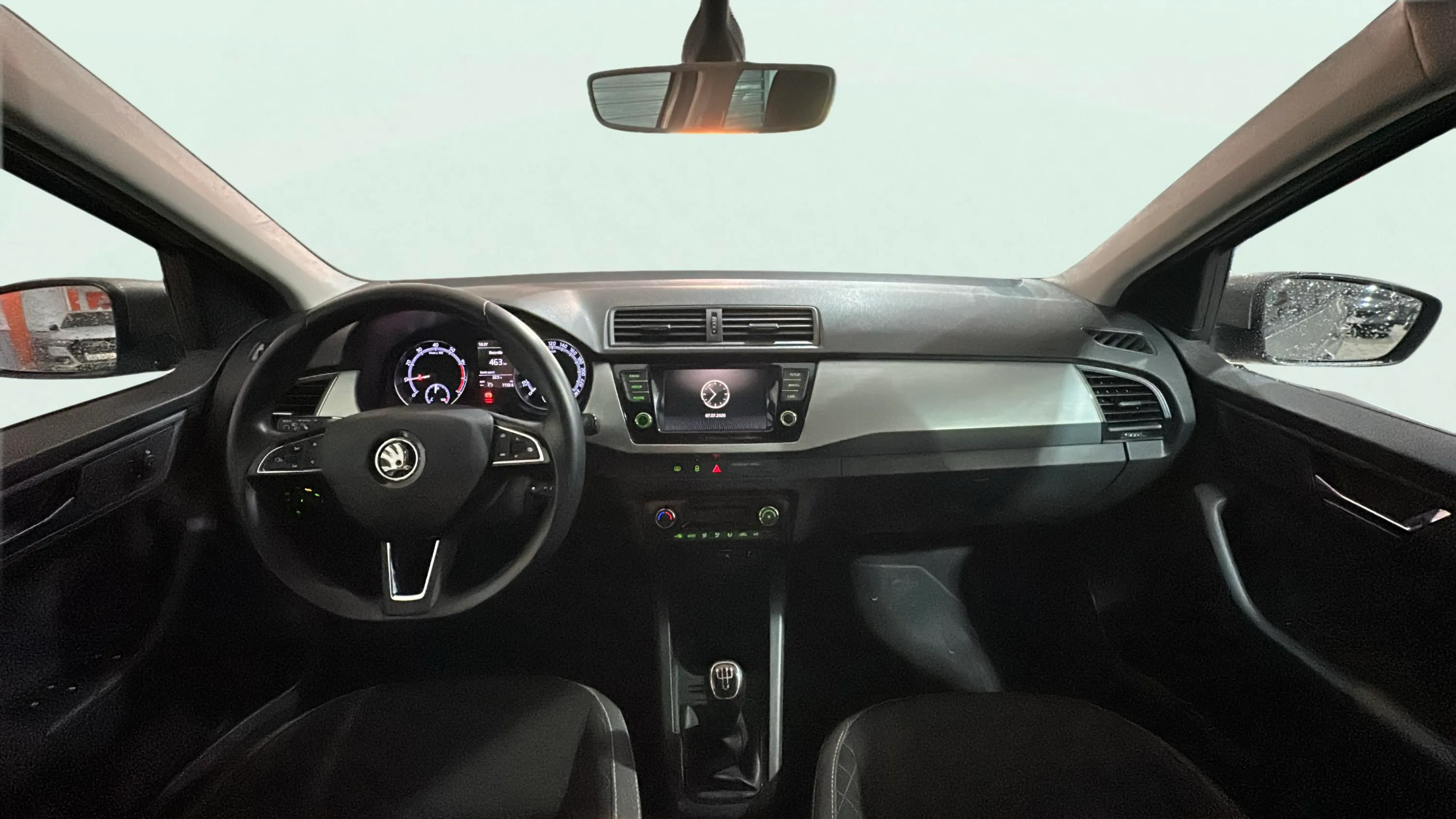 Škoda Fabia 1.0 TSI Active - foto 10