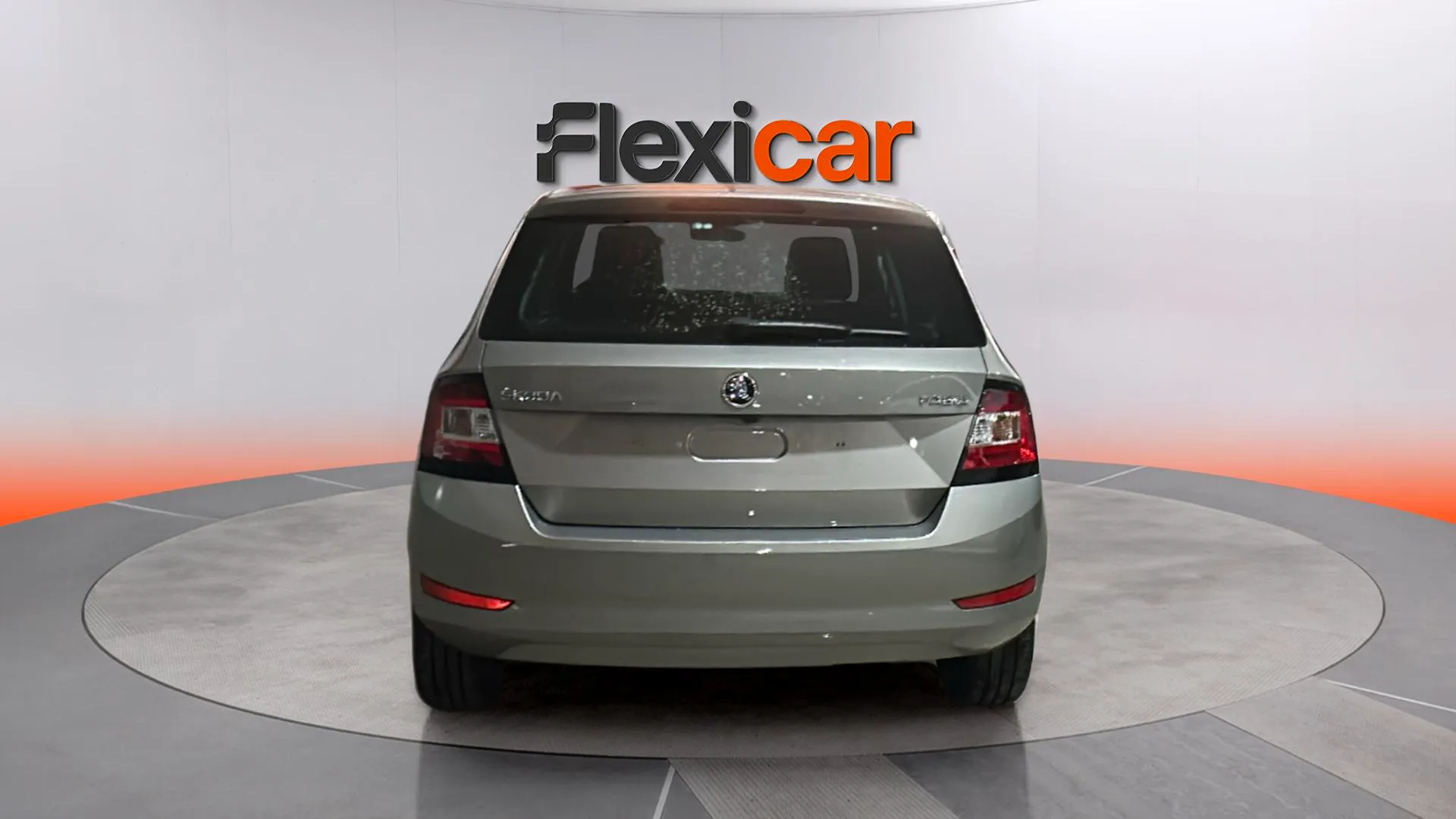 Škoda Fabia 1.0 TSI Active - foto 6