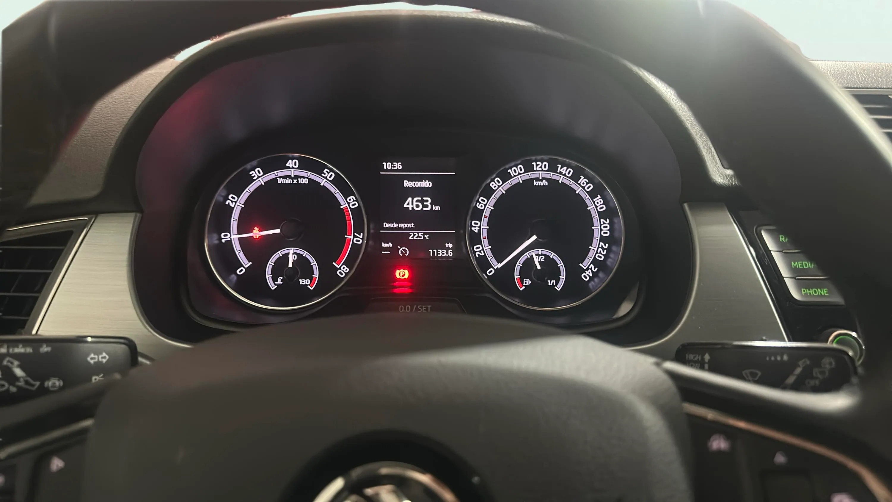 Škoda Fabia 1.0 TSI Active - foto 15