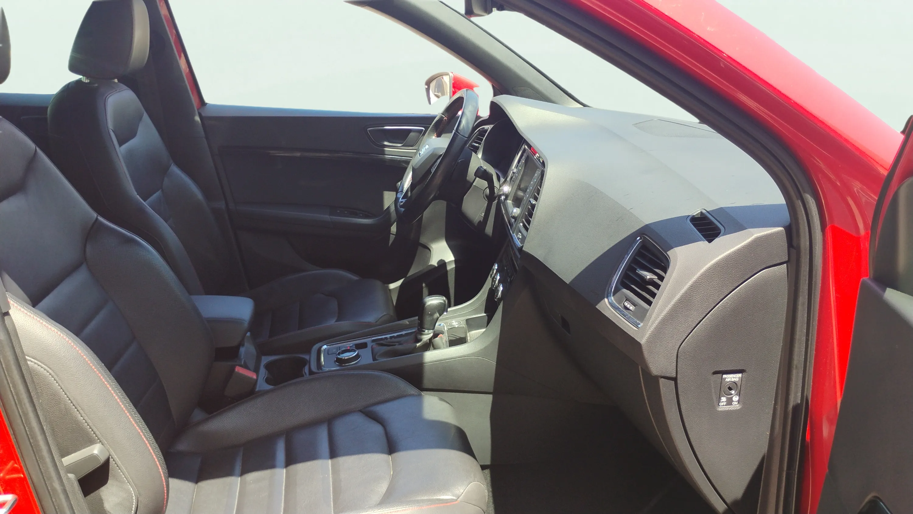 SEAT Ateca 2.0 TDI DSG 4D FR Plus - foto 11