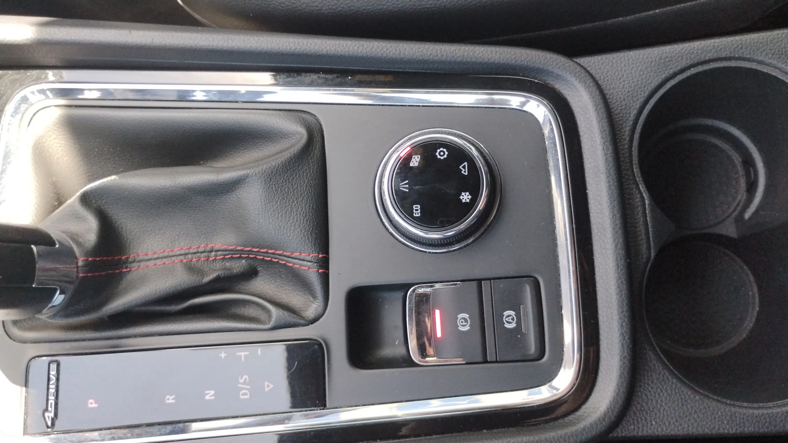 SEAT Ateca 2.0 TDI DSG 4D FR Plus - foto 20