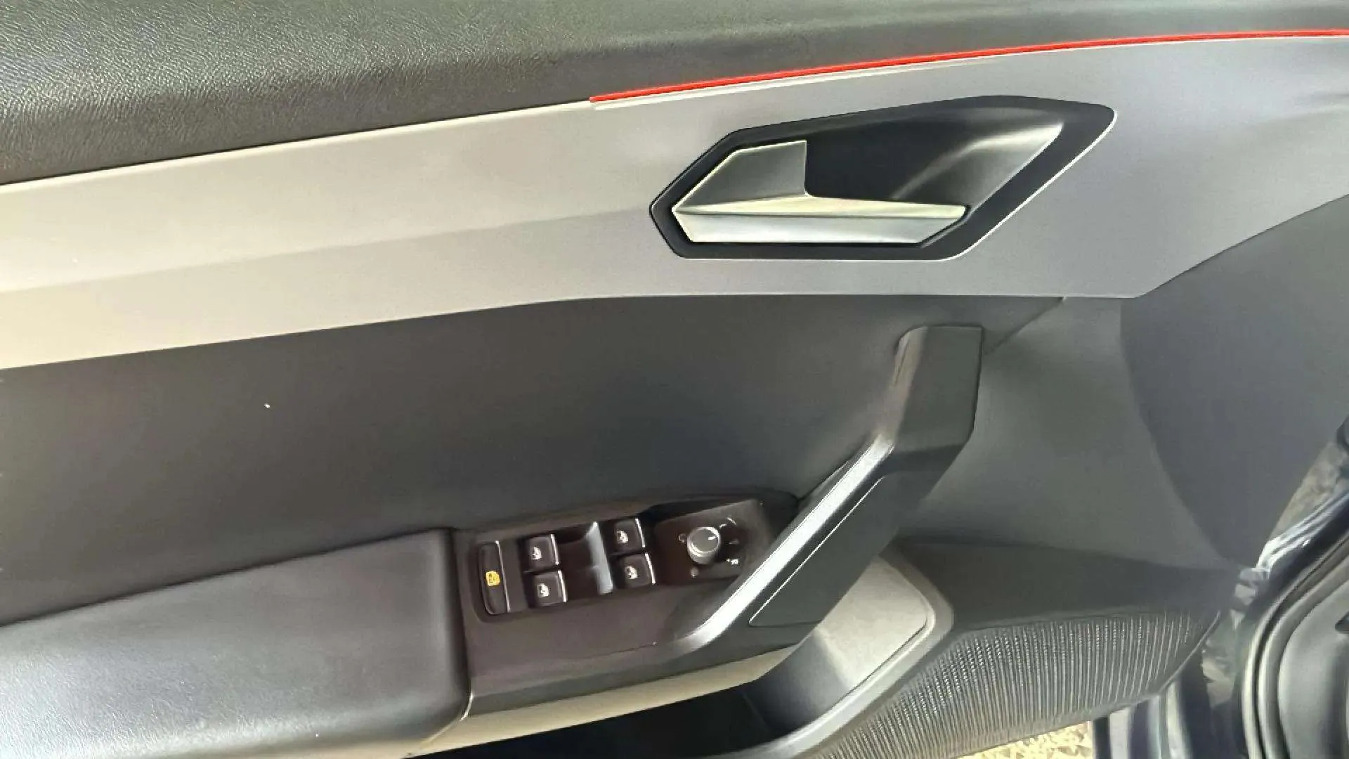 SEAT León 1.5 TSI FR XS - foto 24