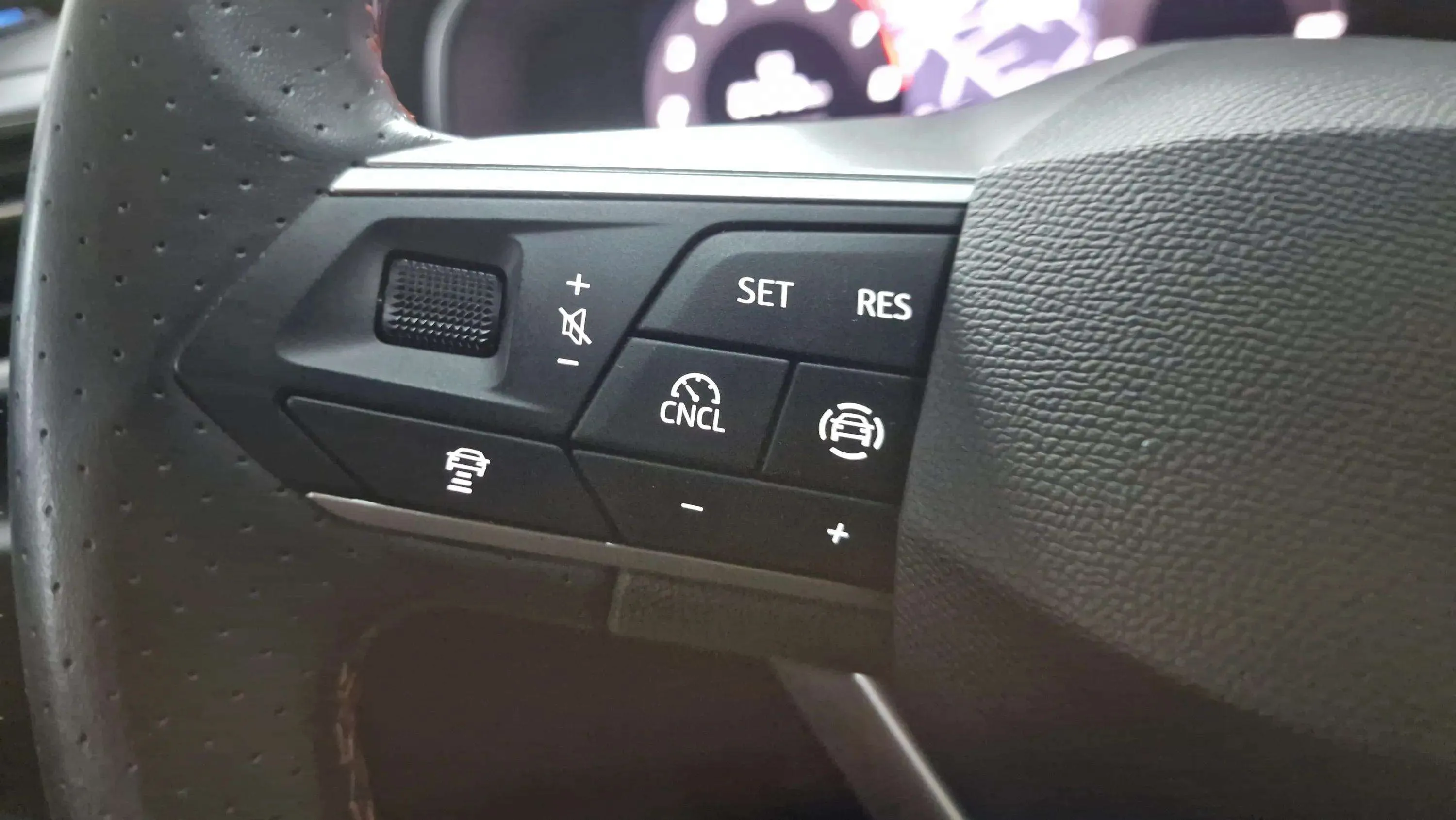SEAT León 1.5 TSI FR XS - foto 17