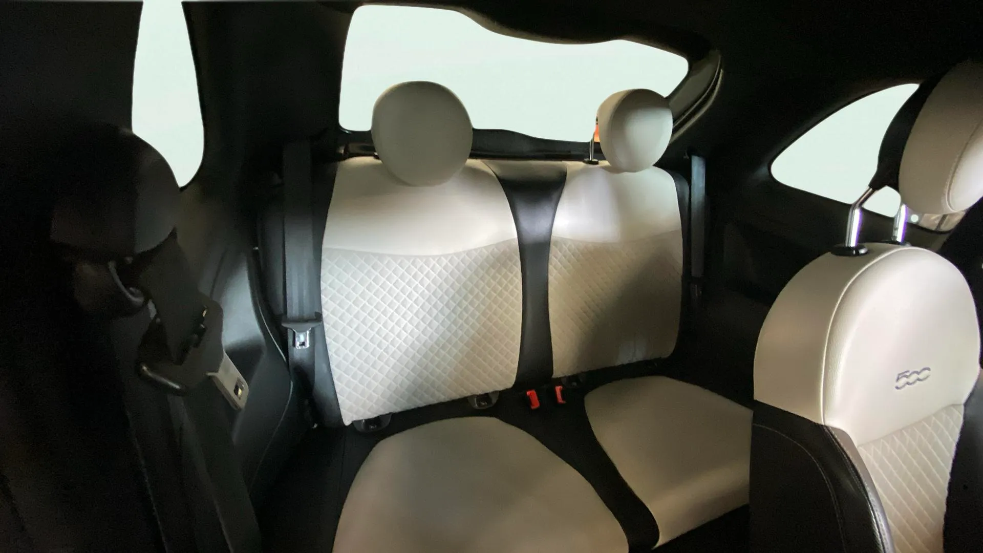 Fiat 500 Dolcevita 1.0 Hybrid - foto 12