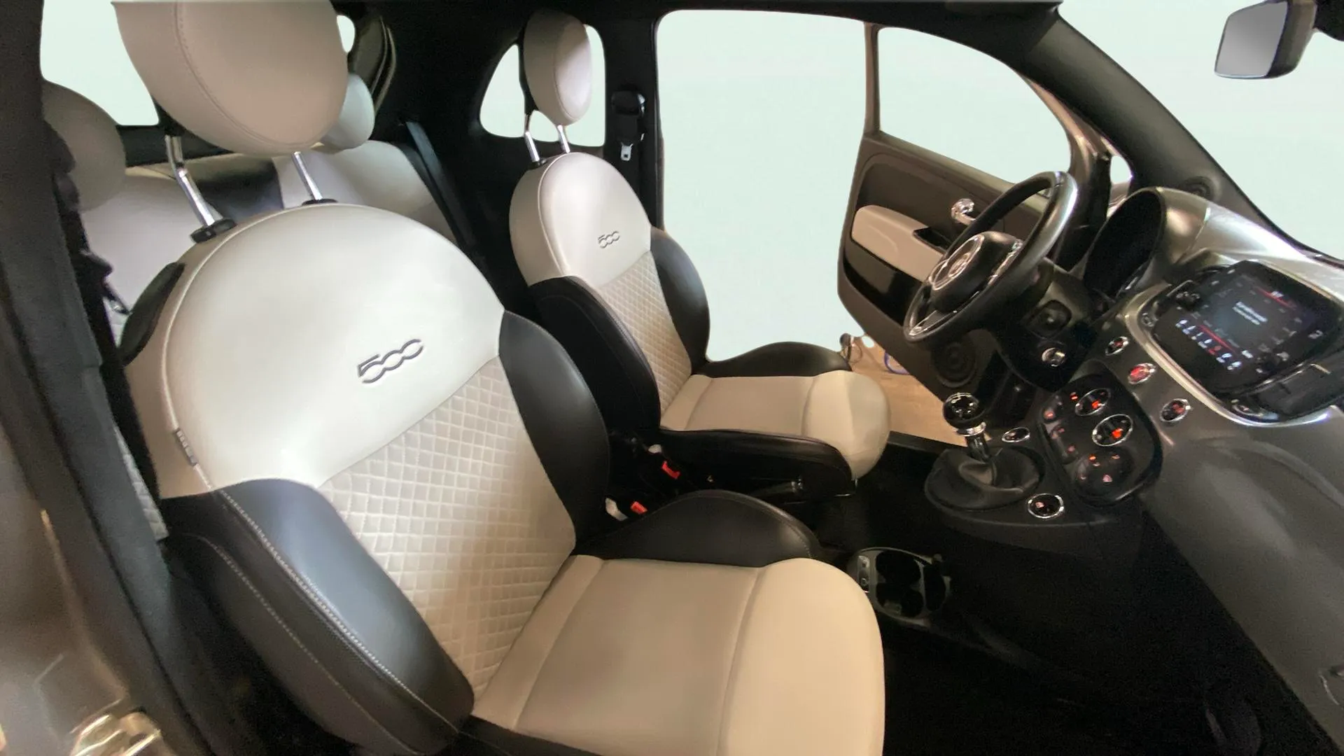 Fiat 500 Dolcevita 1.0 Hybrid - foto 11