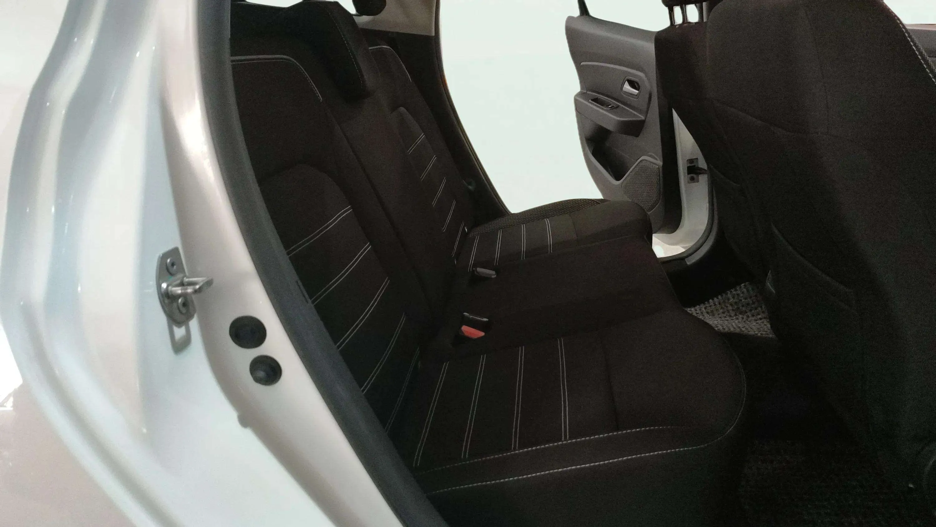 Dacia Duster Journey Go TCe 4x2 - foto 12