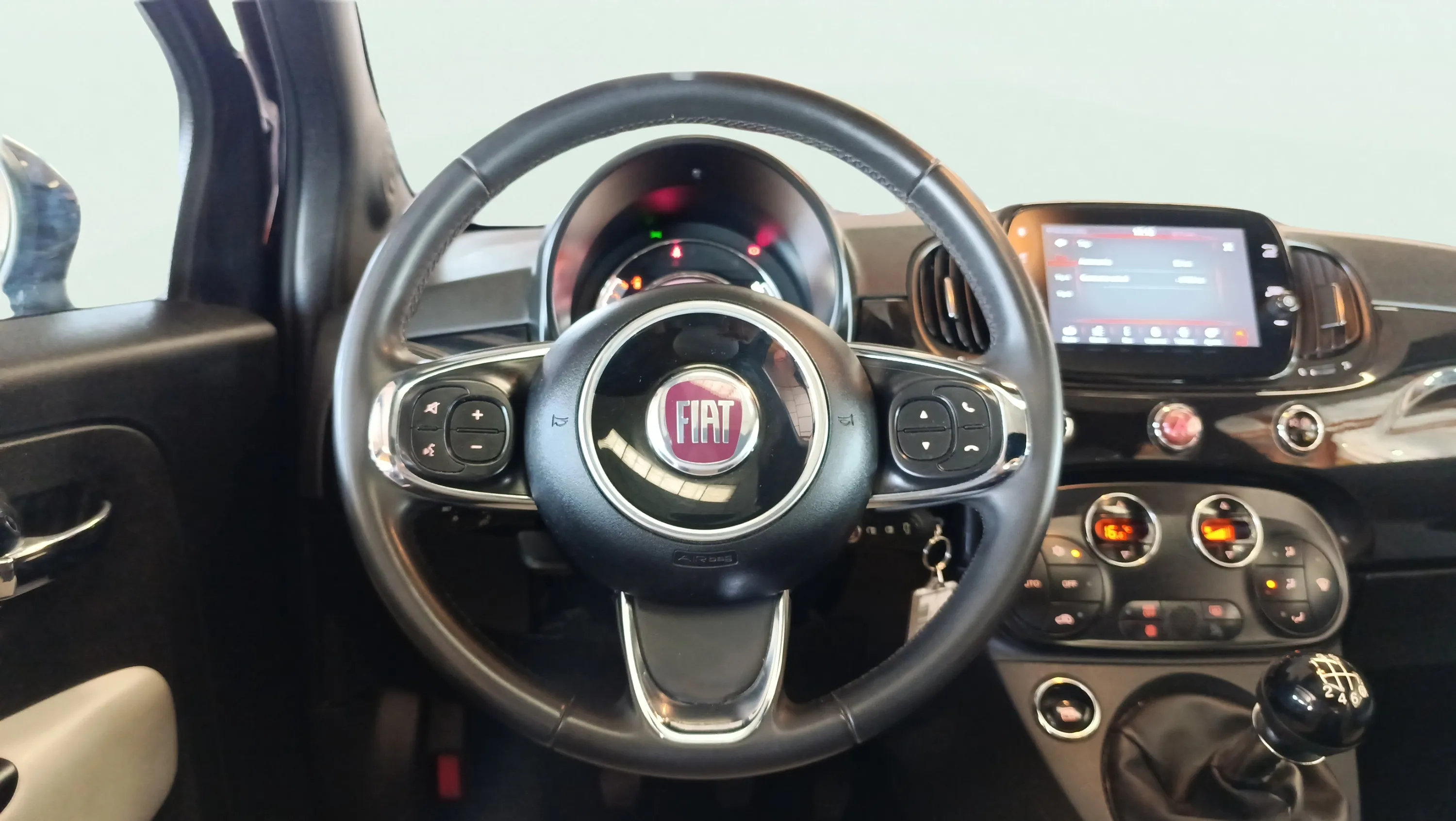 Fiat 500 Dolcevita 1.0 Hybrid - foto 10
