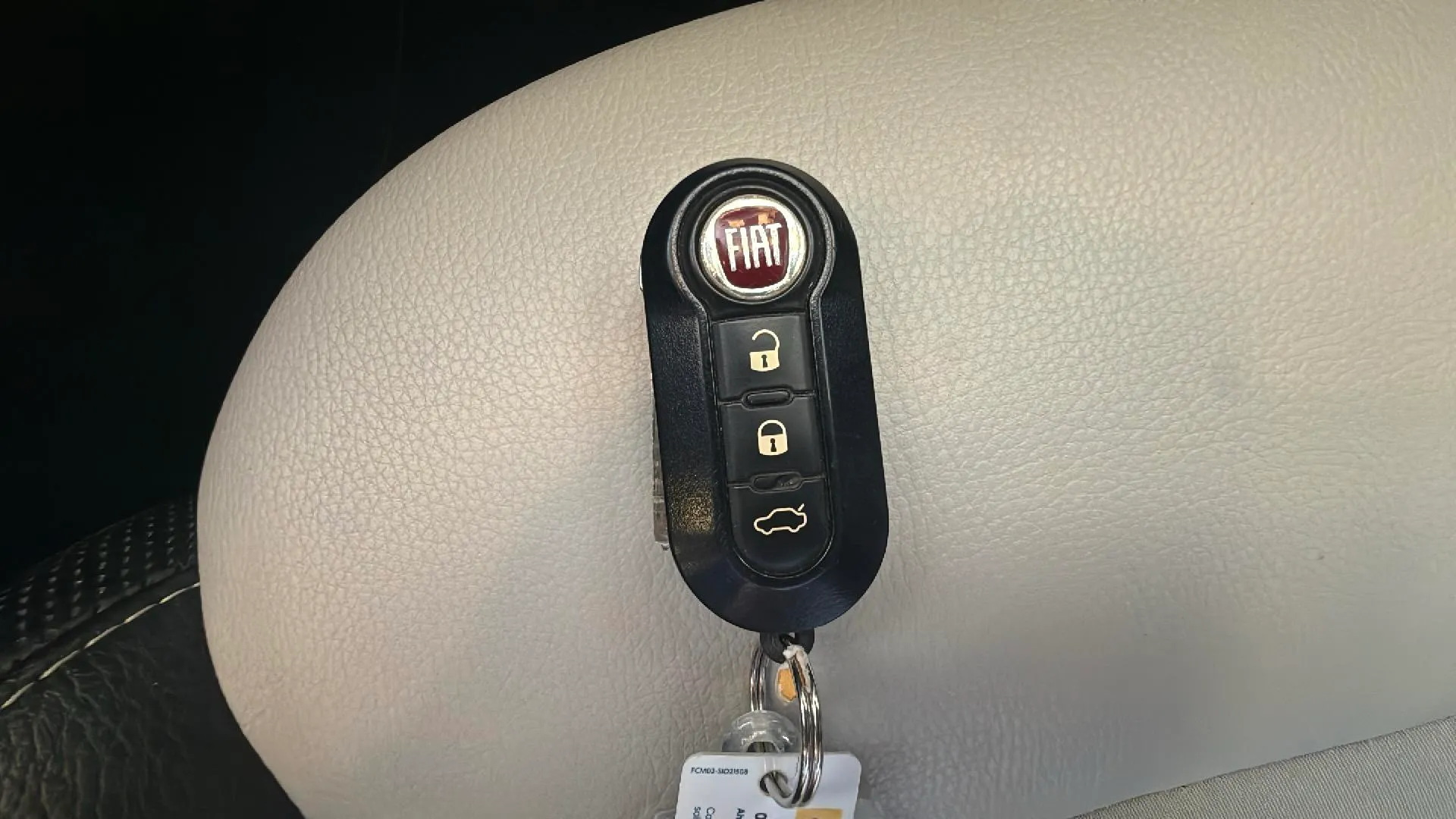 Fiat 500 Dolcevita 1.0 Hybrid - foto 27