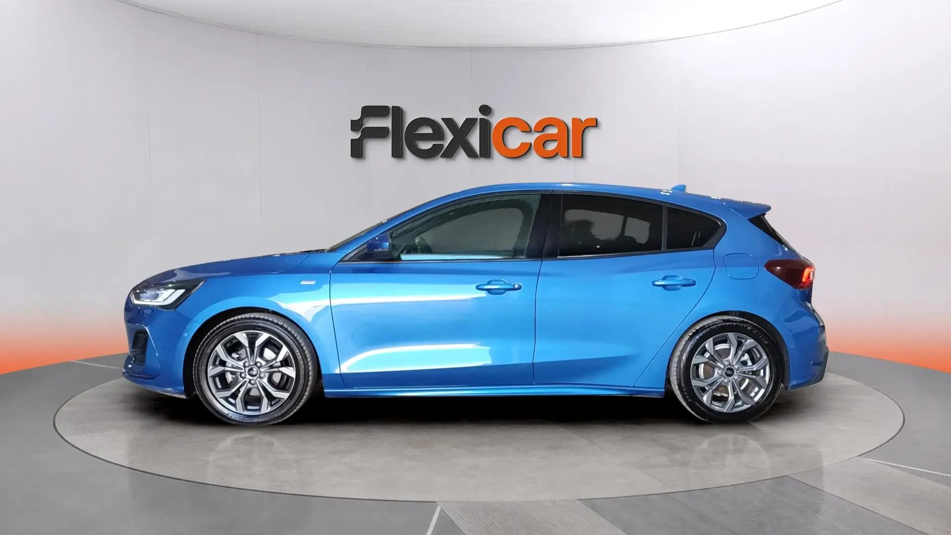 Ford Focus 1.0 EcoBoost MHEV ST-Line - foto 3
