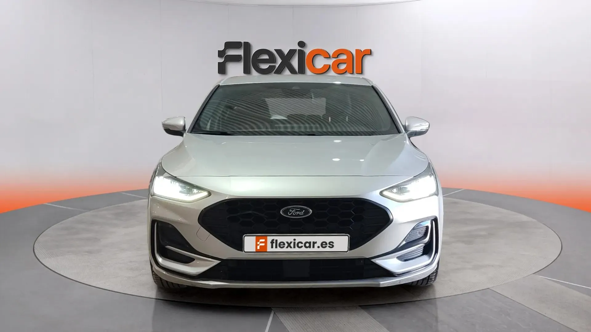 Ford Focus 1.0 EcoBoost MHEV ST-Line - foto 2
