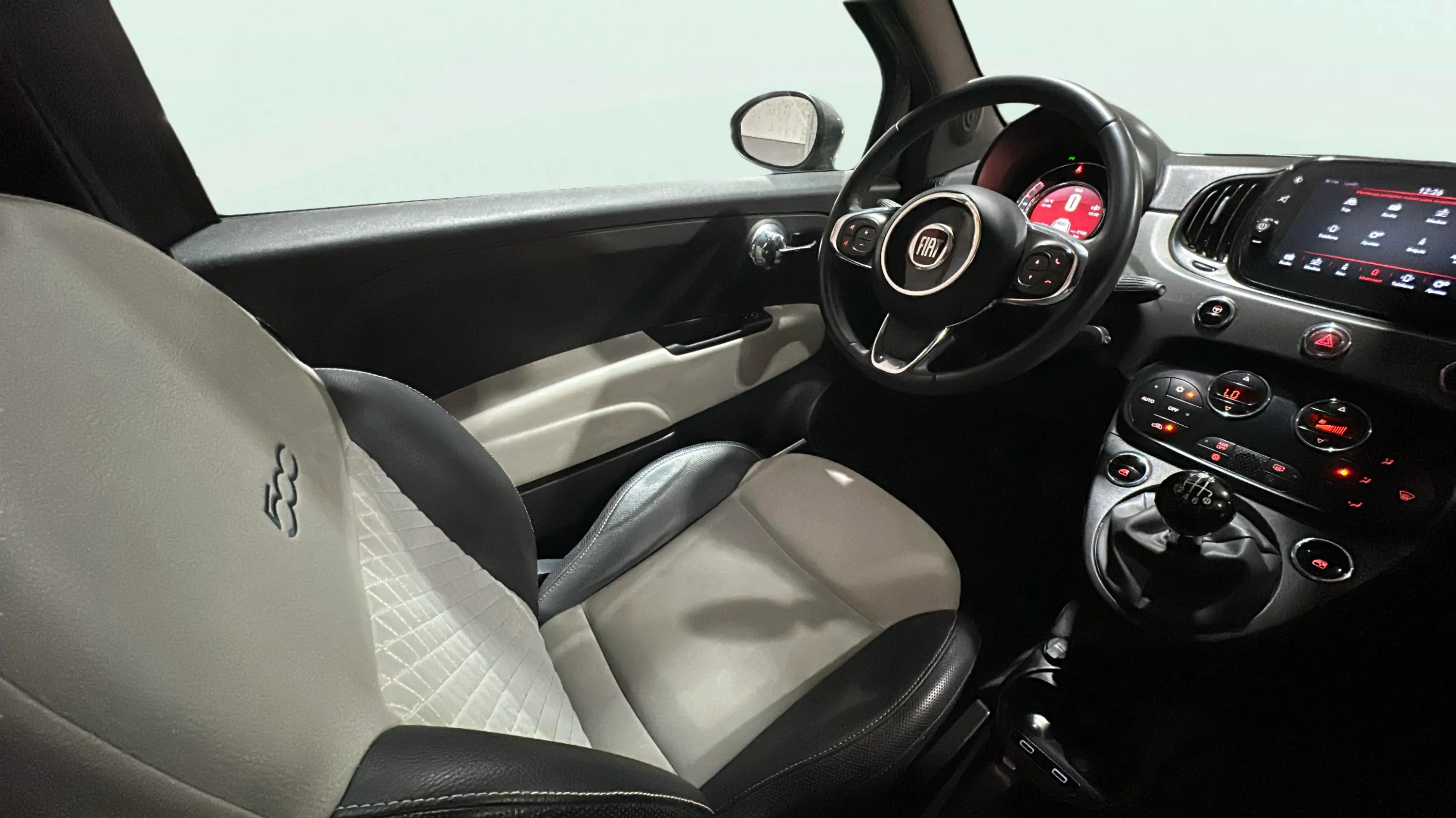 Fiat 500 Dolcevita 1.0 Hybrid - foto 9