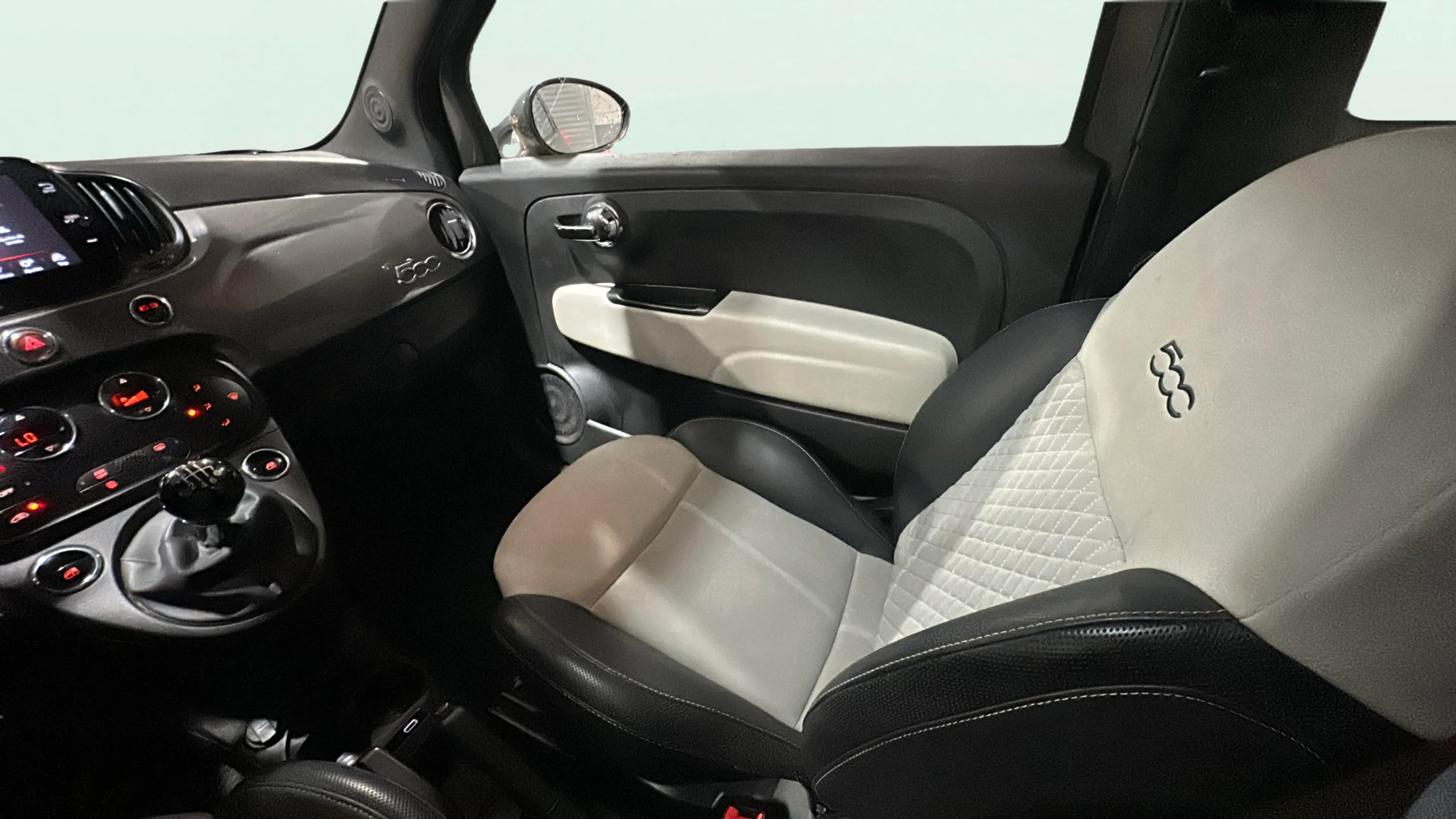 Fiat 500 Dolcevita 1.0 Hybrid - foto 11