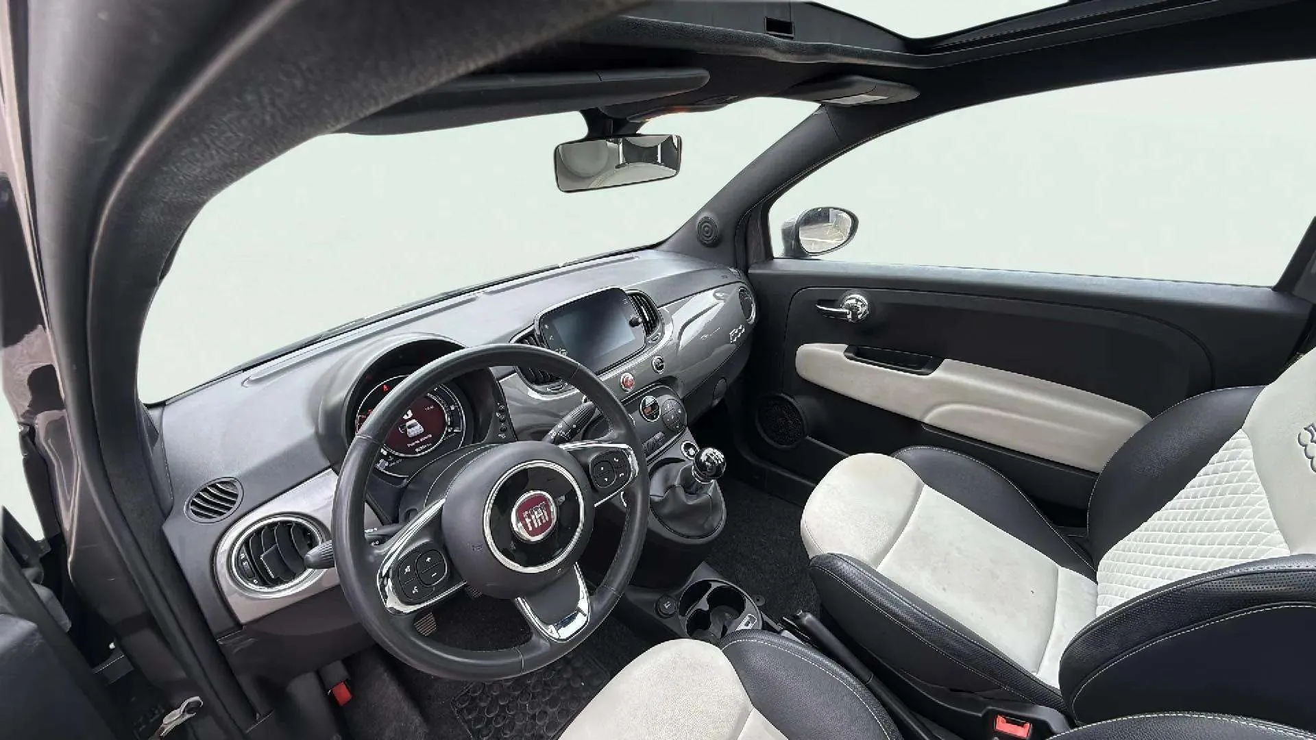 Fiat 500 Dolcevita 1.0 Hybrid - foto 10