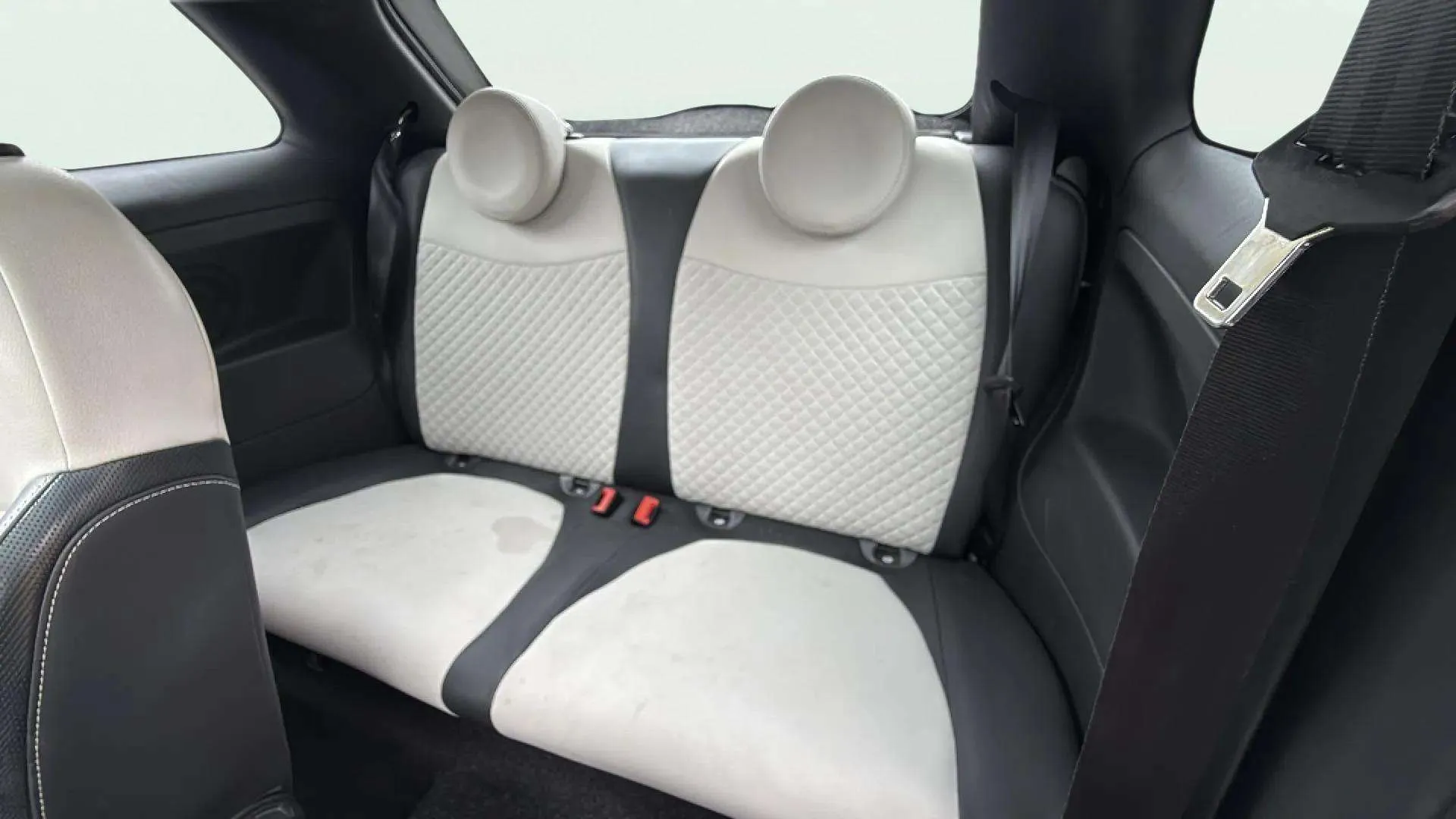 Fiat 500 Dolcevita 1.0 Hybrid - foto 16