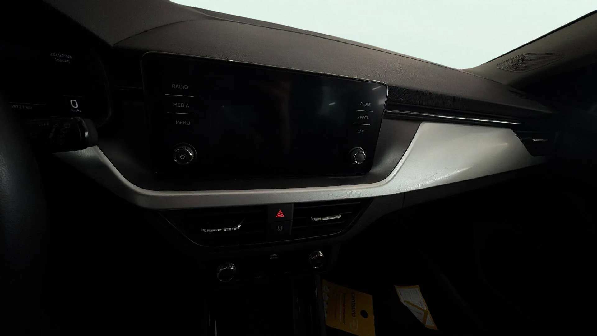 Škoda Kamiq 1.0 TSI Ambition - foto 18