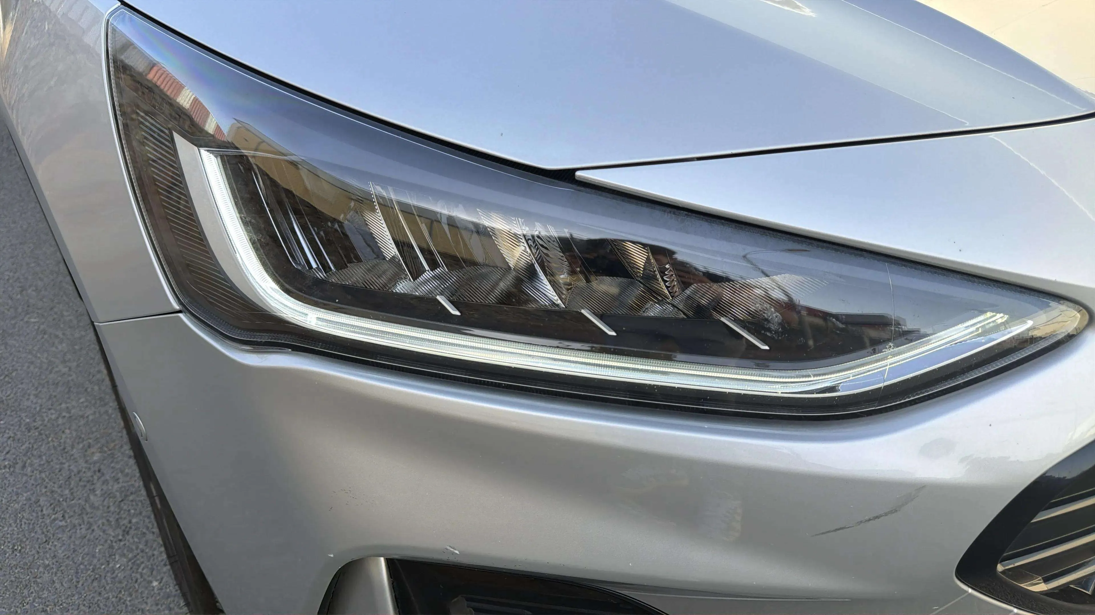 Ford Focus 1.0 EcoBoost MHEV ST-Line Design SIP - foto 29