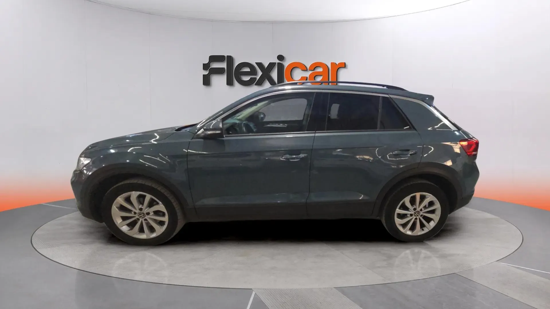 Volkswagen T-Roc "Más" 1.0 TSI - foto 3