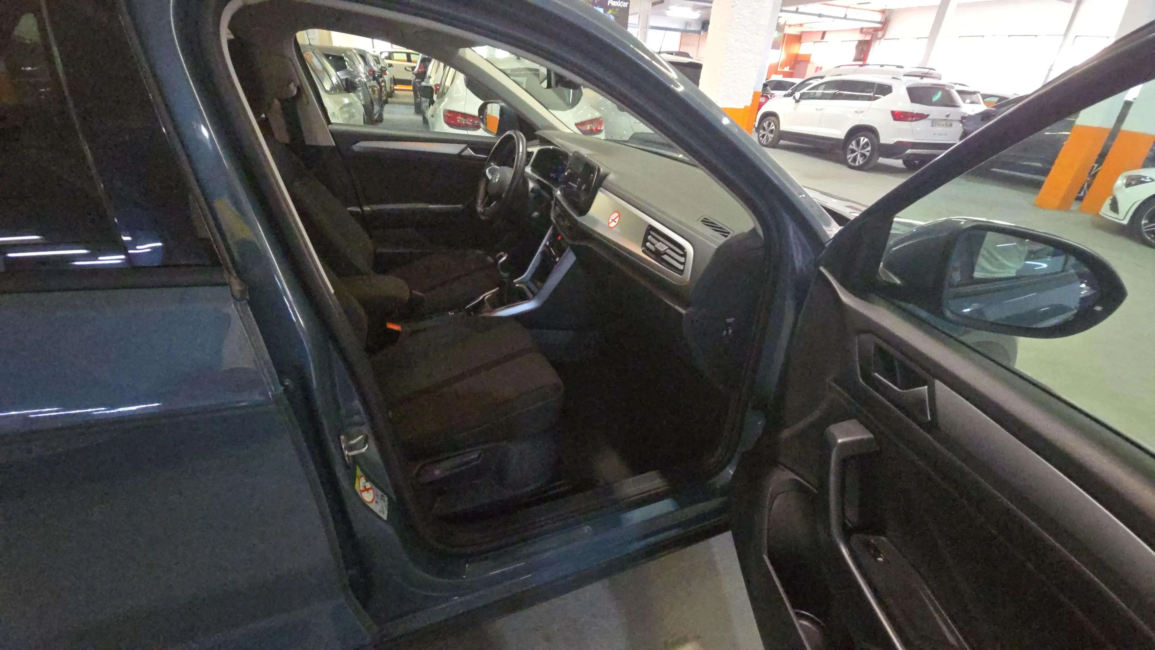 Volkswagen T-Roc "Más" 1.0 TSI - foto 12
