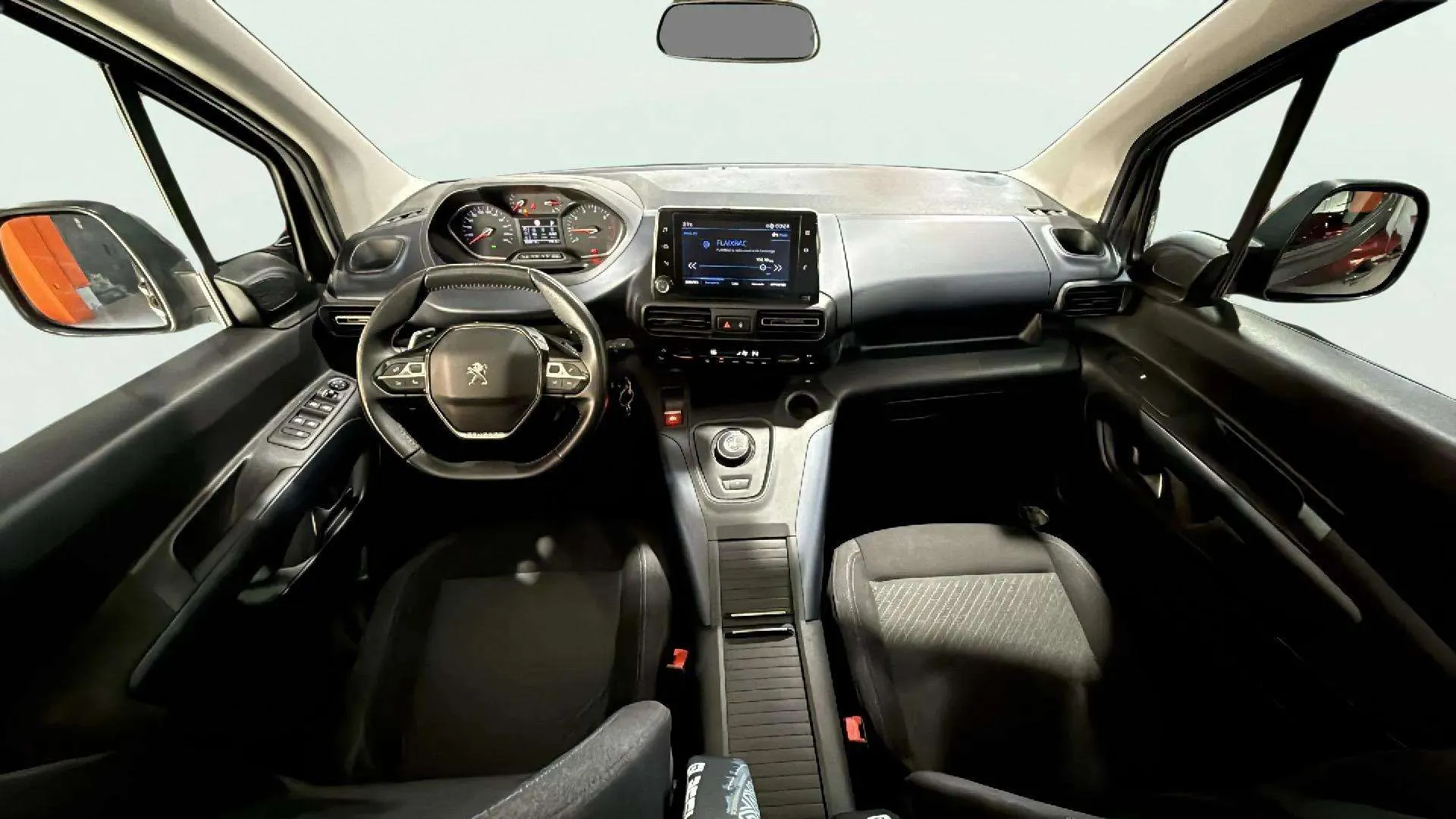 Peugeot Rifter Allure Pack Long PureTech EAT8 - foto 13