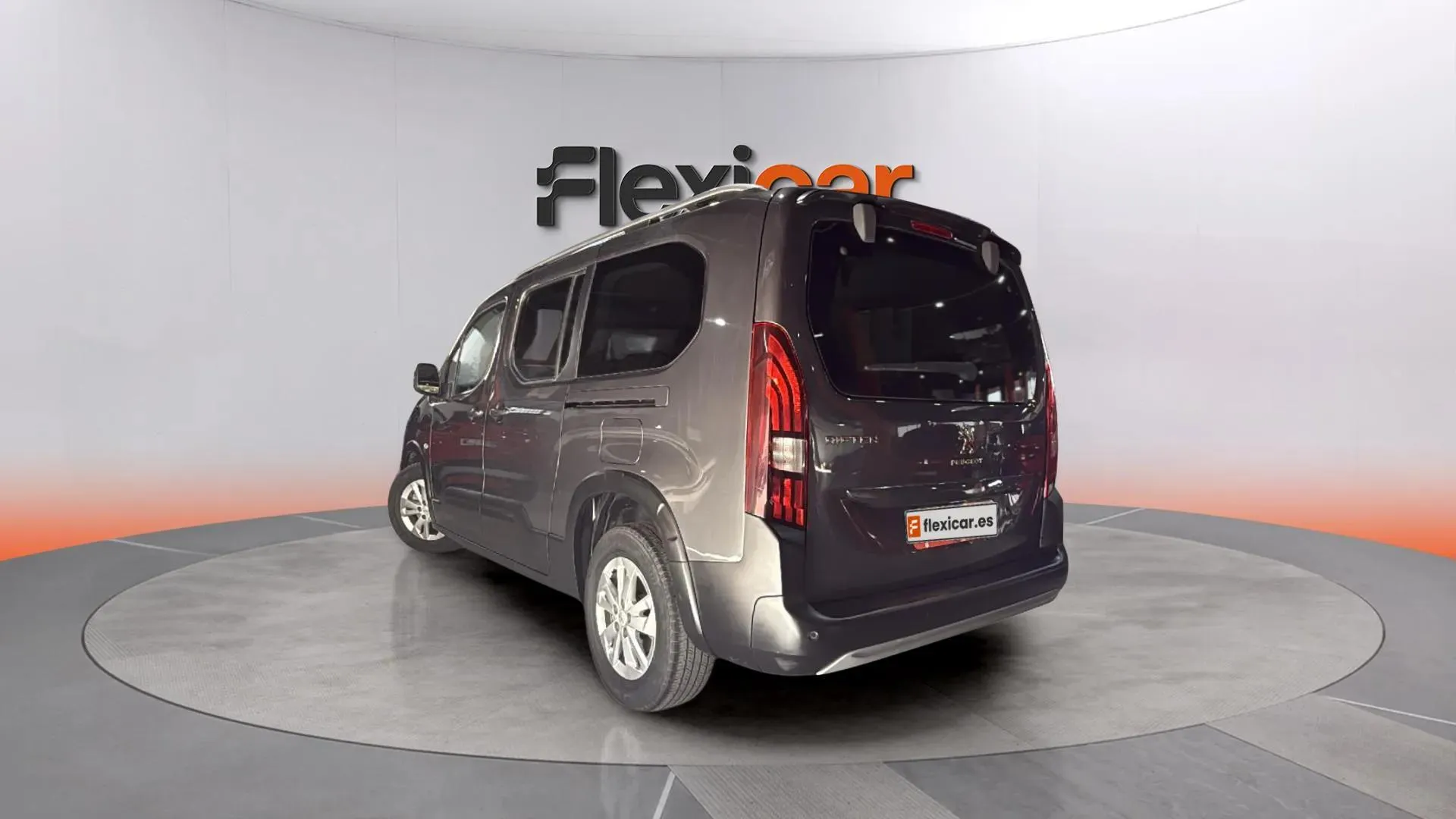 Peugeot Rifter Allure Pack Long PureTech EAT8 - foto 5