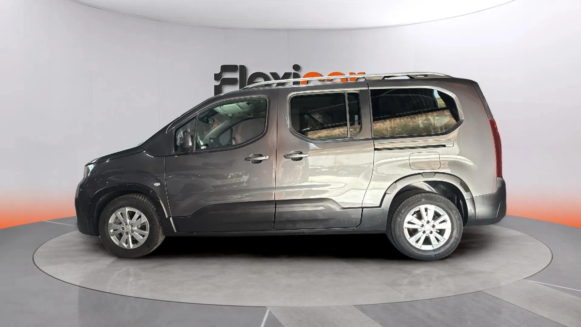 Peugeot Rifter Allure Pack Long PureTech EAT8 - foto 4