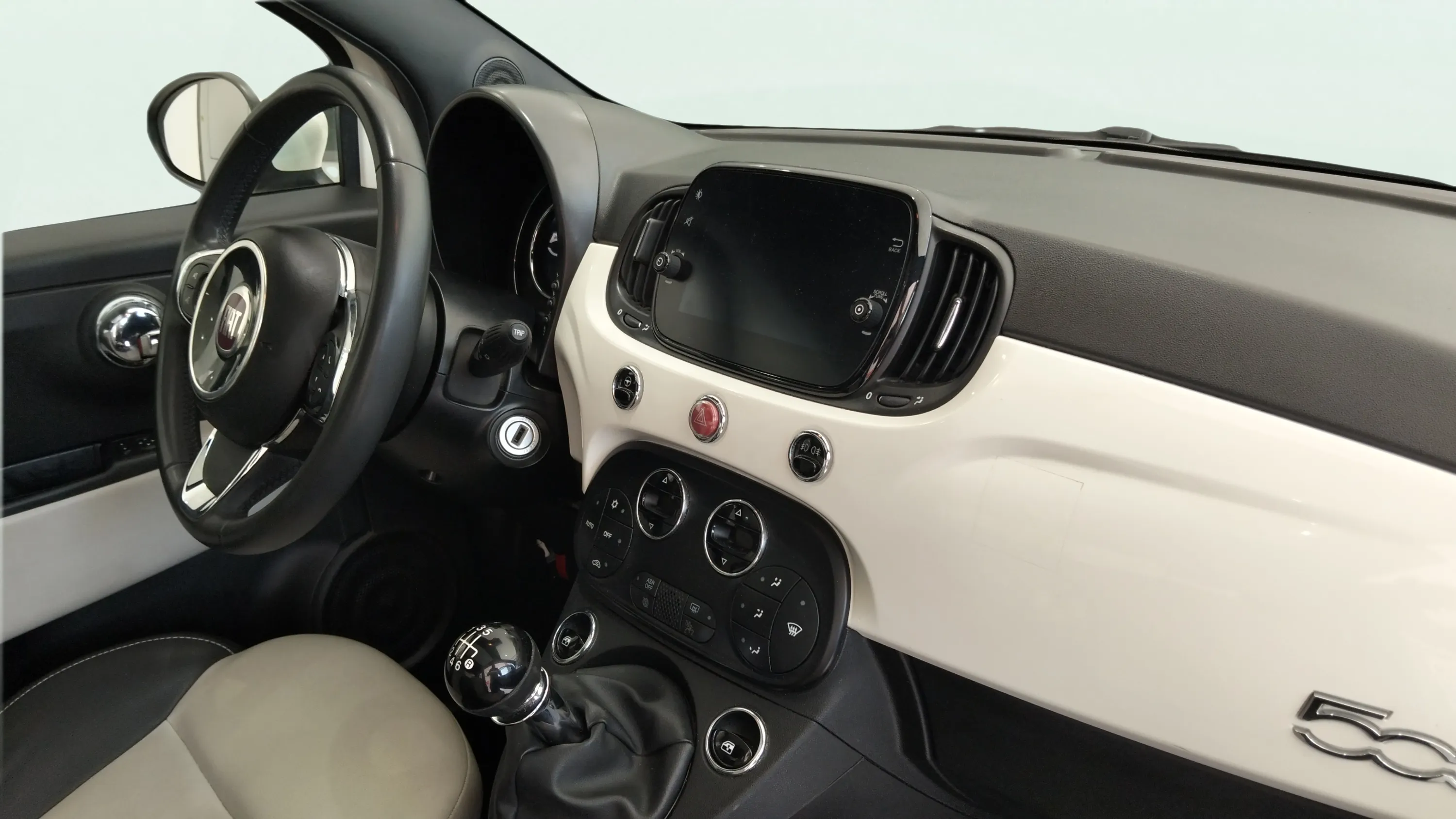 Fiat 500 Dolcevita 1.0 Hybrid - foto 8