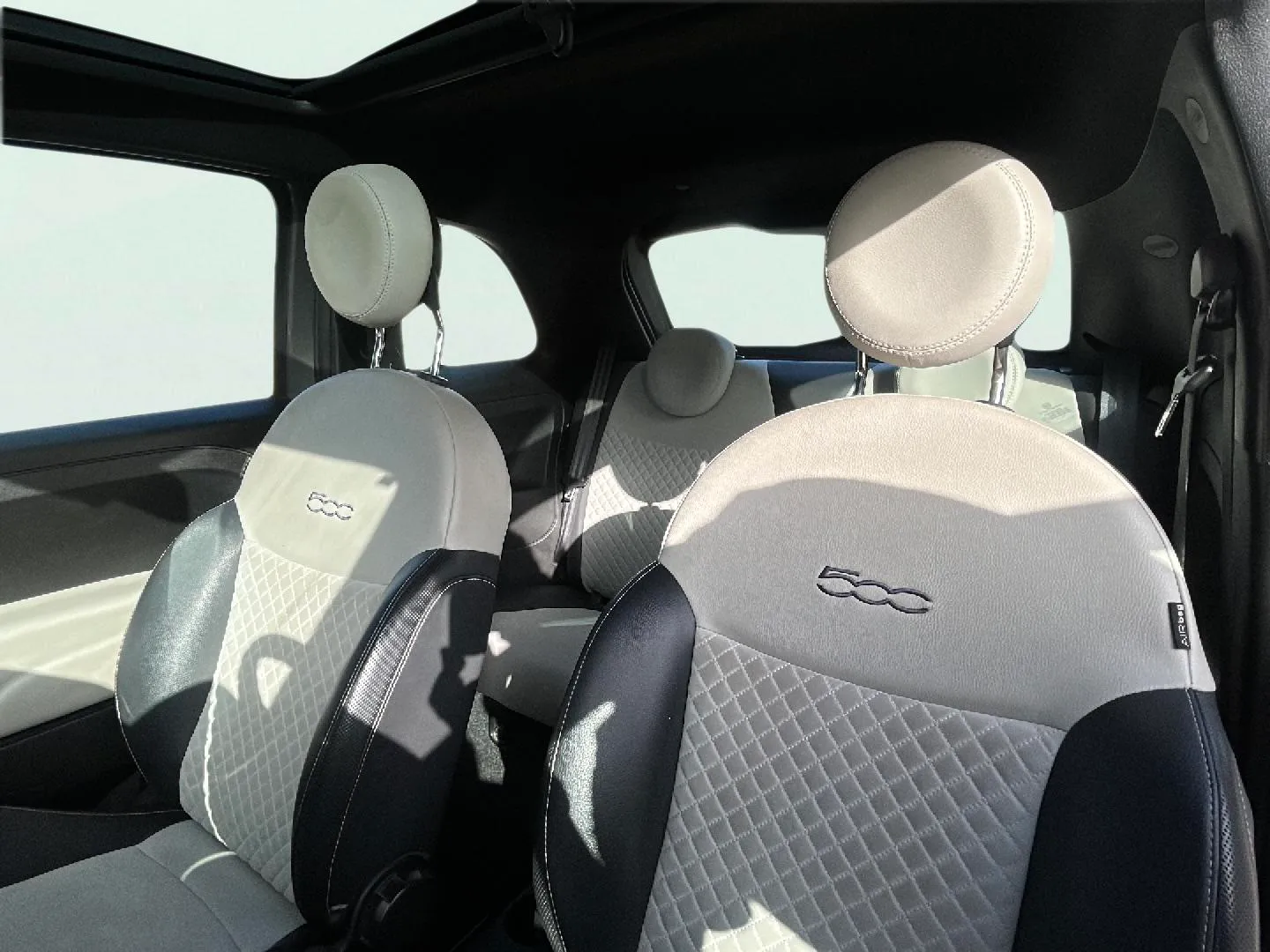 Fiat 500 Dolcevita 1.0 Hybrid - foto 22