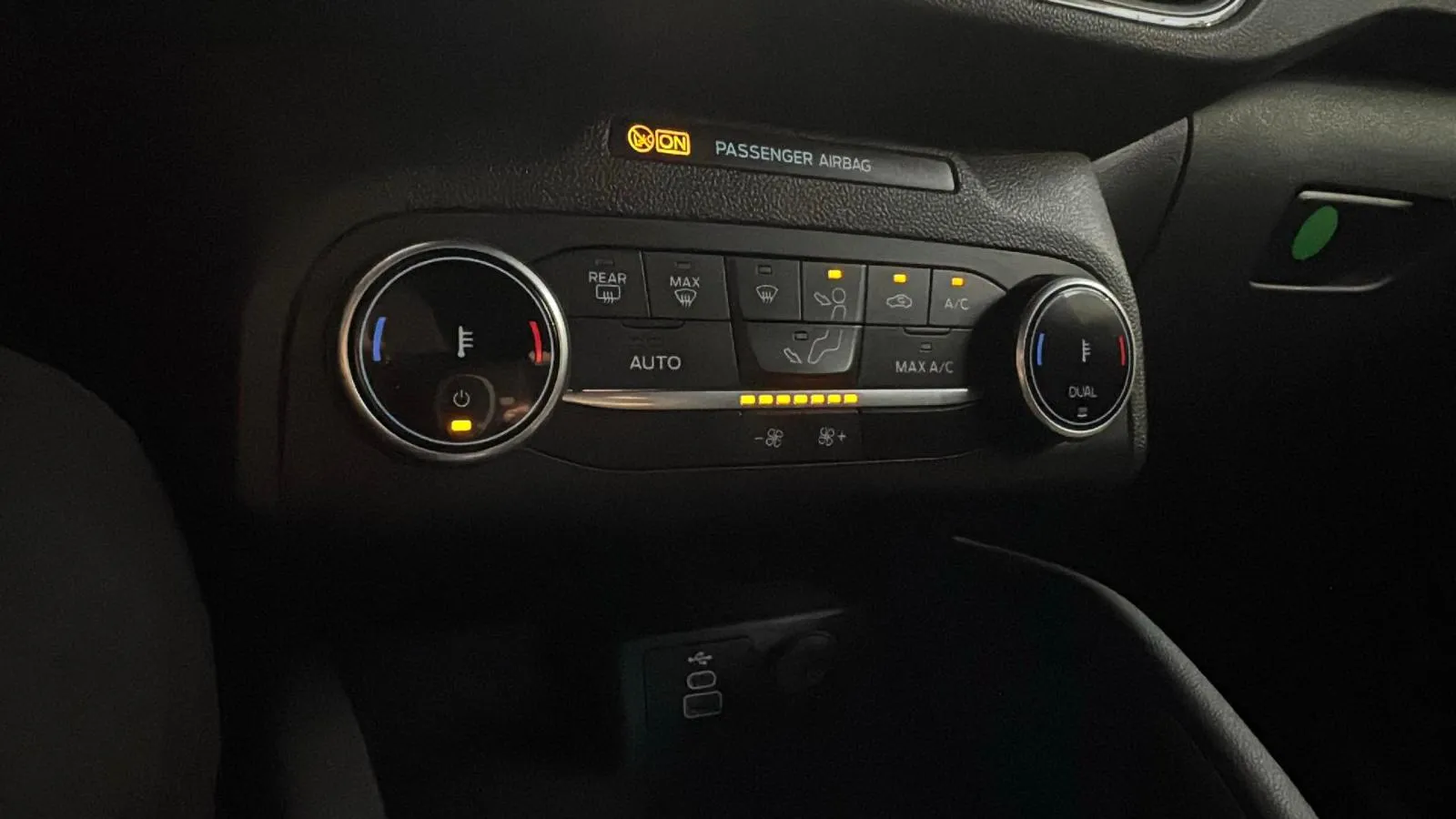 Ford Kuga ST-Line X 2.5 Duratec PHEV - foto 19