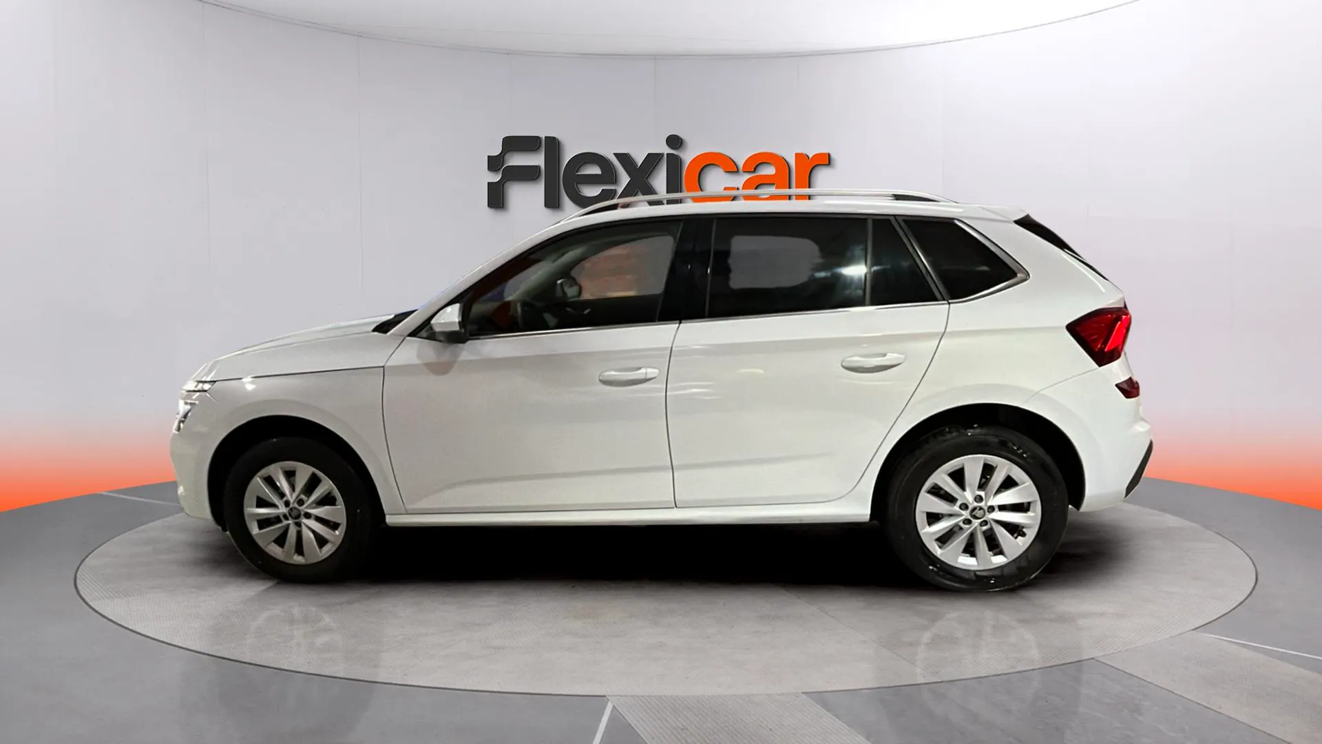 Škoda Kamiq 1.0 TSI DSG Selection - foto 4