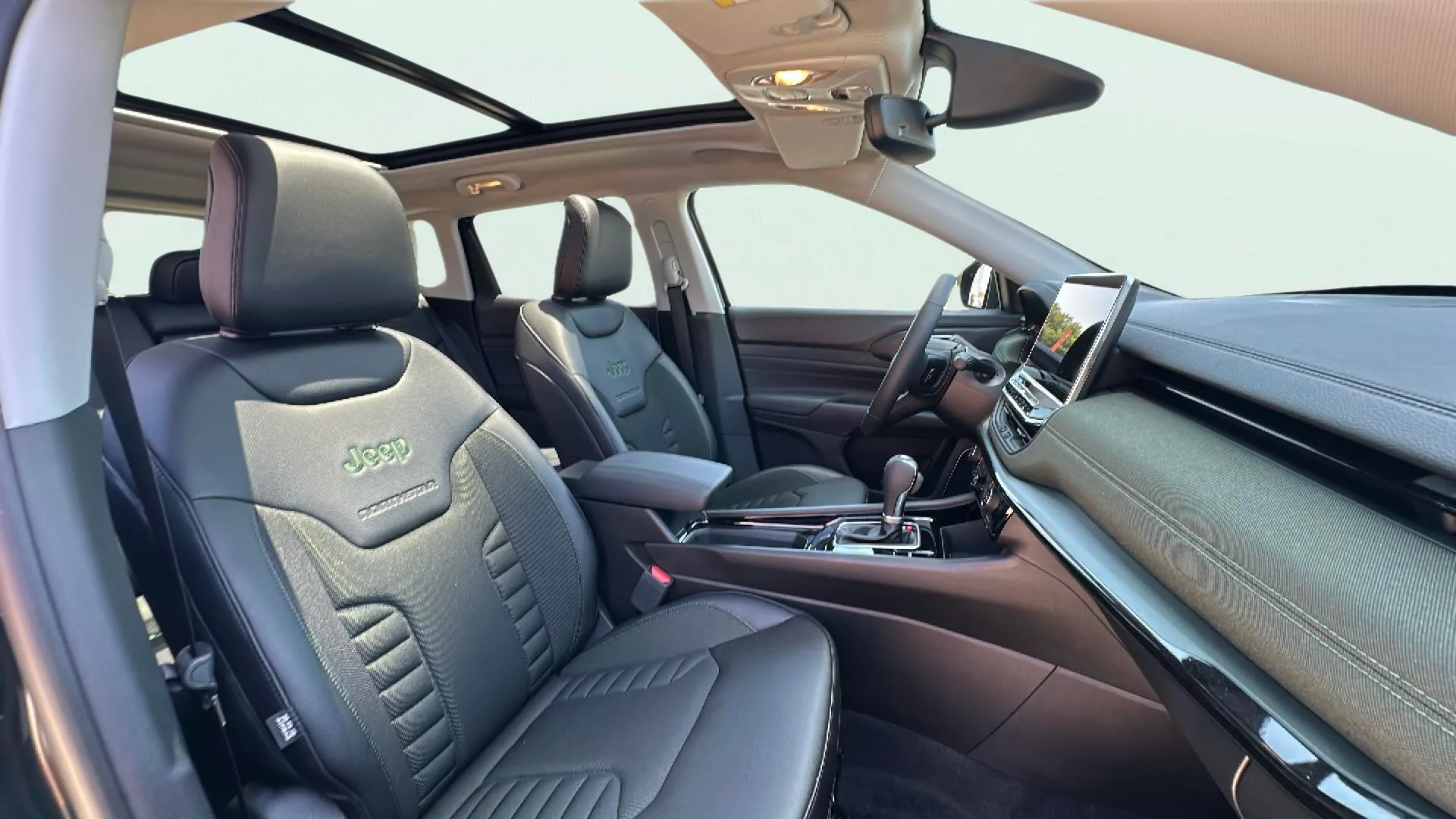 Jeep Compass eHybrid 1.5 MHEV North Star DCT - foto 21