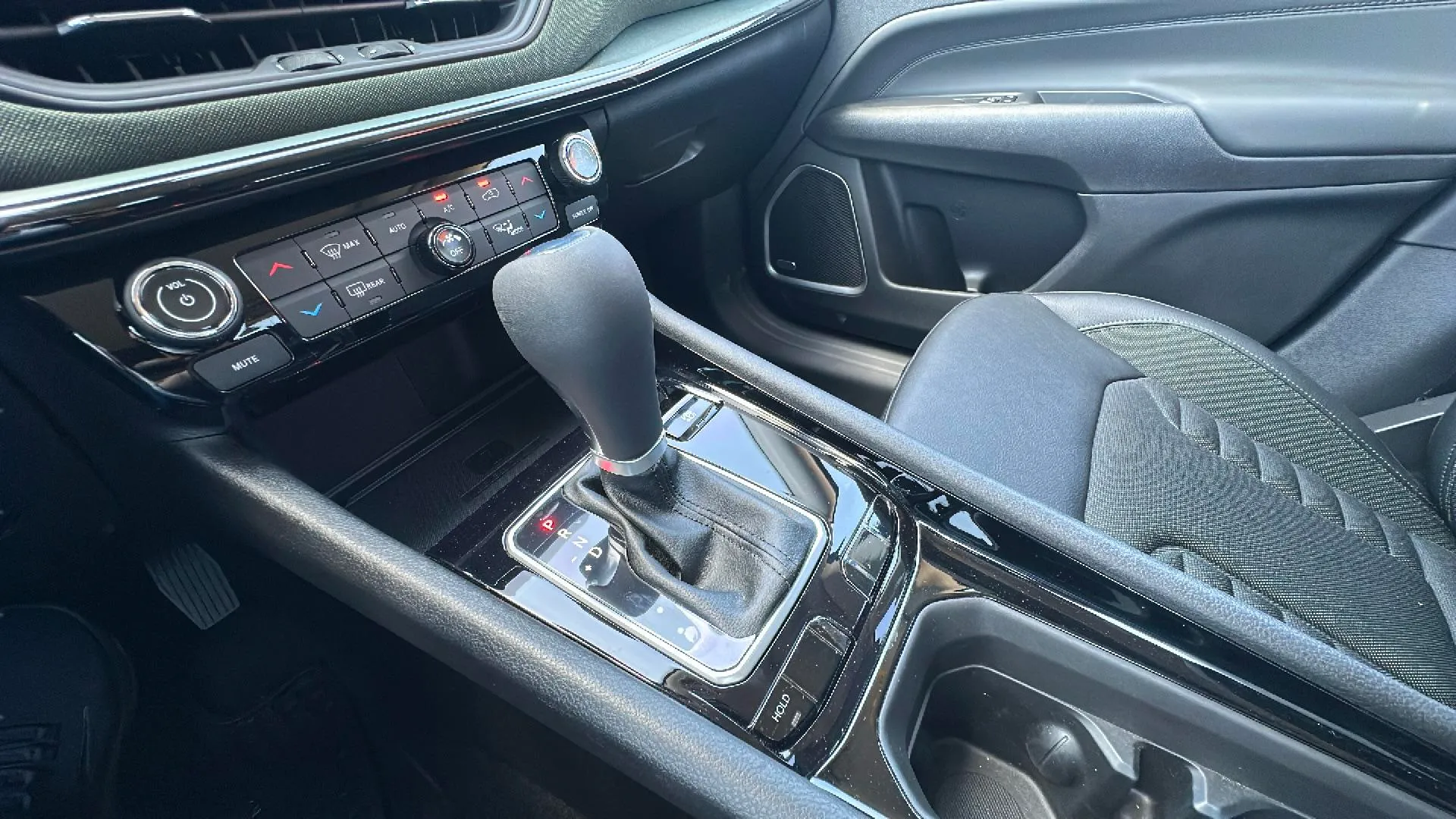 Jeep Compass eHybrid 1.5 MHEV North Star DCT - foto 12