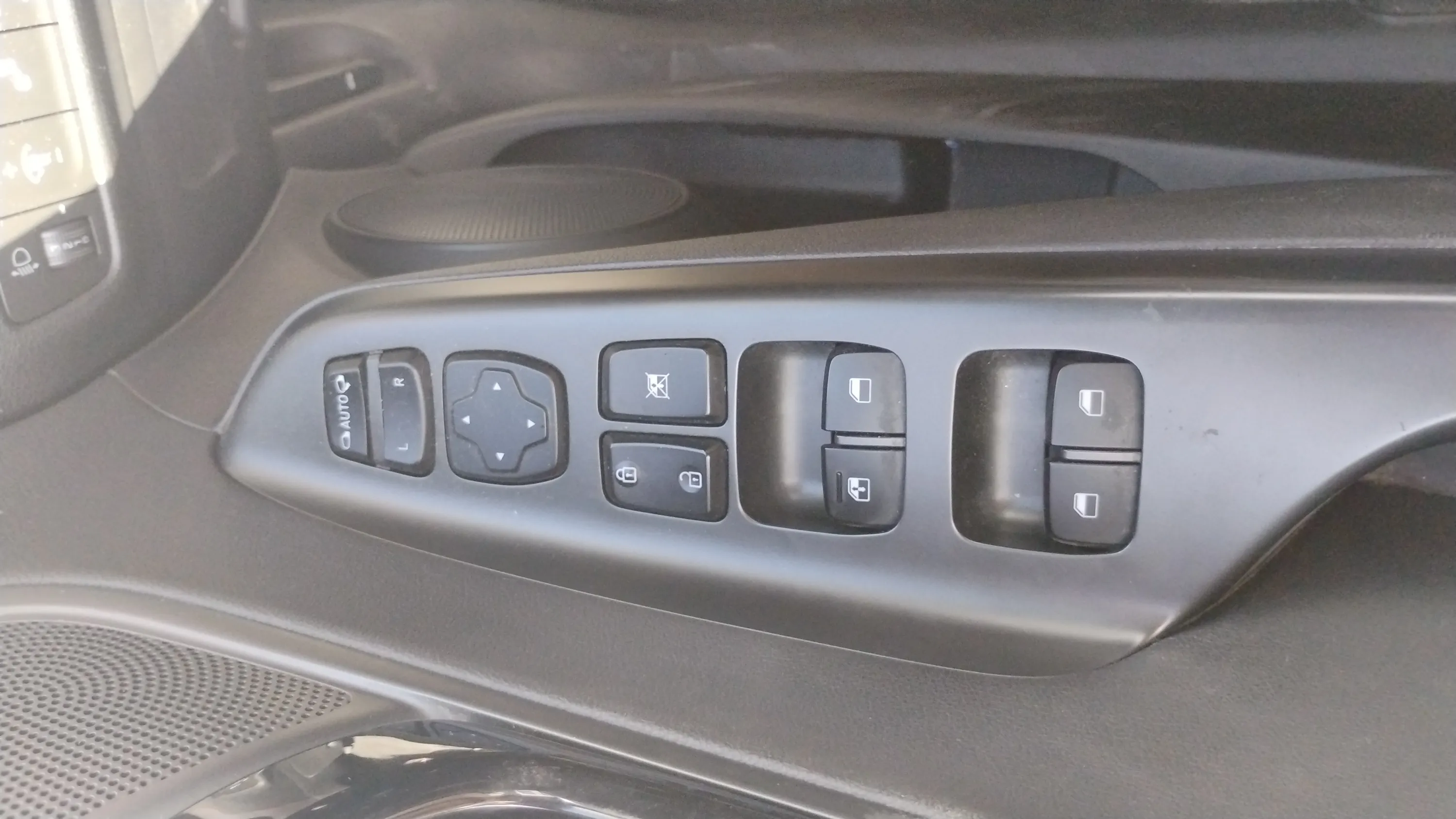 Hyundai Kona 1.0 T-GDi Essence 4x2 - foto 21