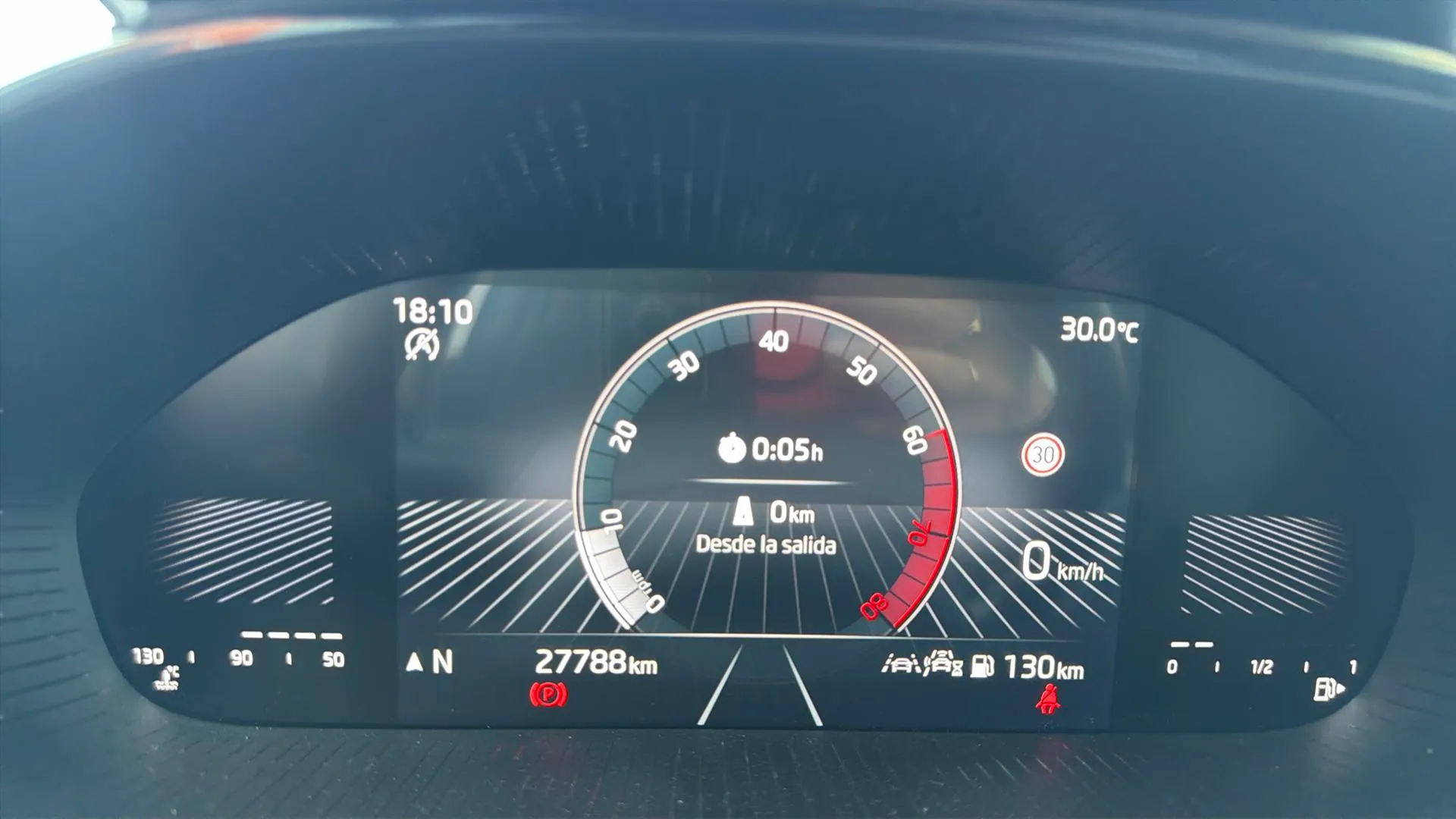 Škoda Fabia 1.0 TSI Selection - foto 15