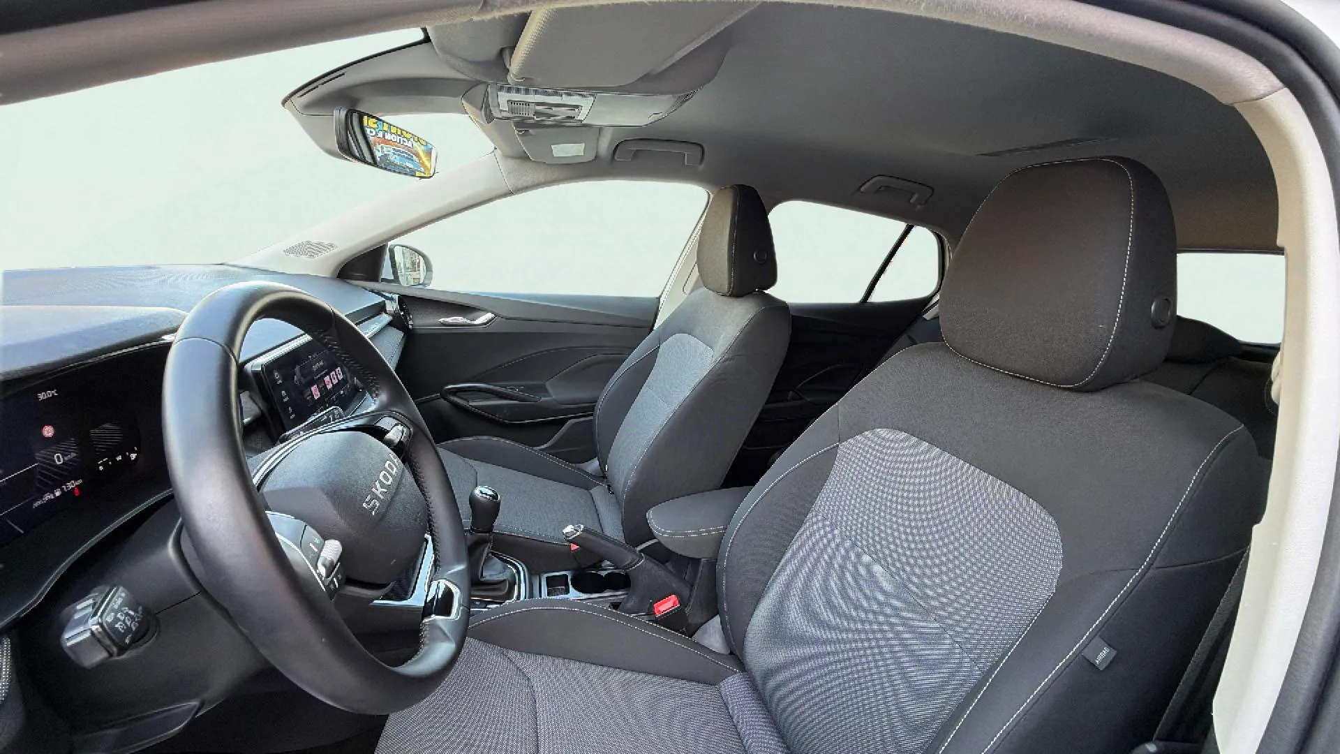 Škoda Fabia 1.0 TSI Selection - foto 21