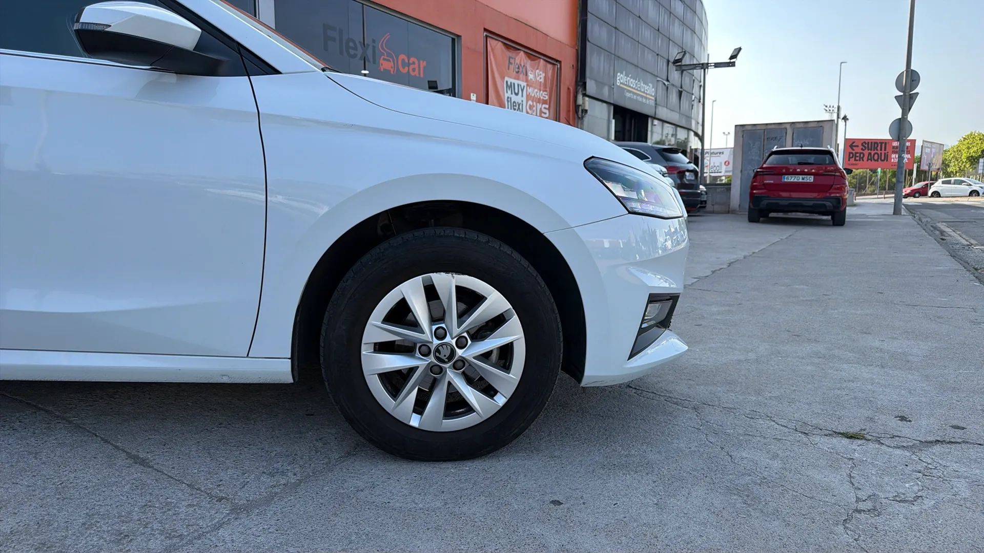 Škoda Fabia 1.0 TSI Selection - foto 17