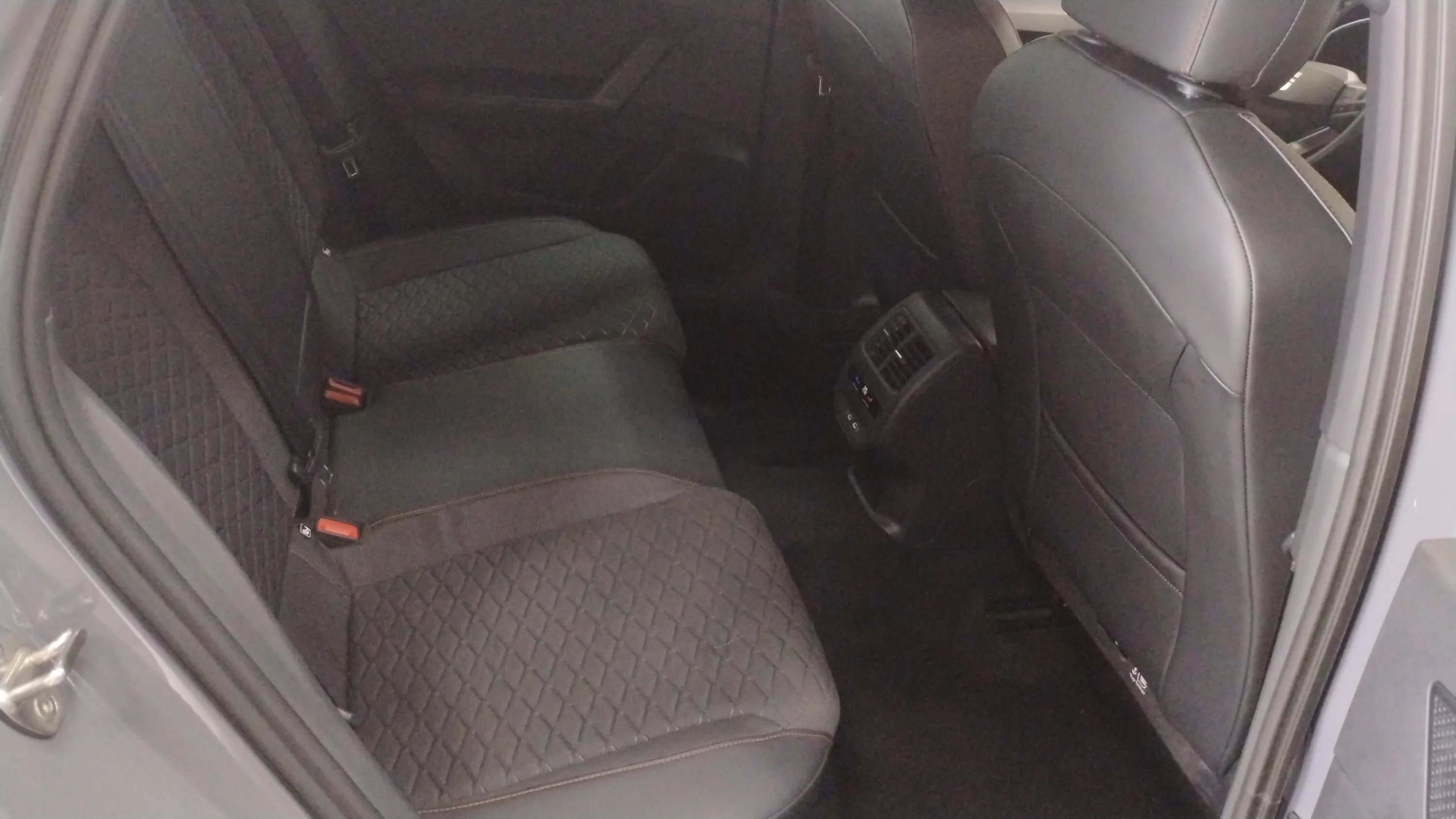 SEAT León 1.5 TSI FR XS - foto 16
